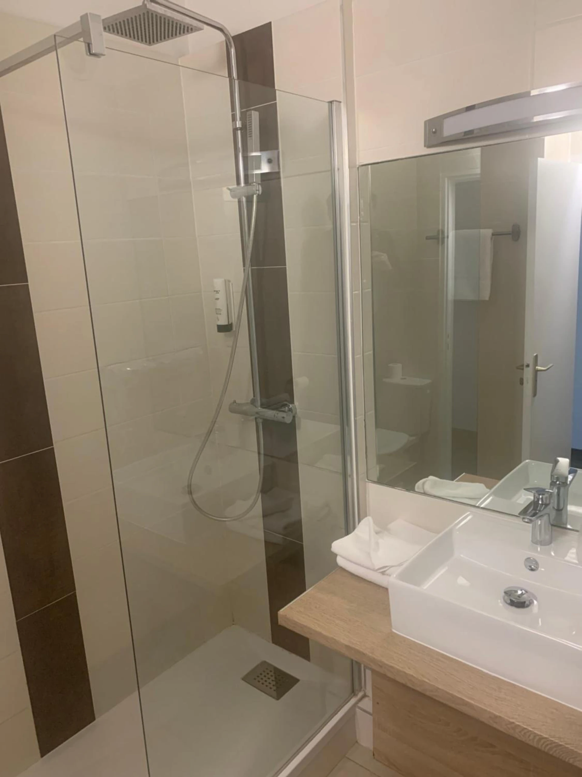 Chambre à Contact Hôtel des États-Unis - Organiser un séminaire d'entreprise à Toulouse