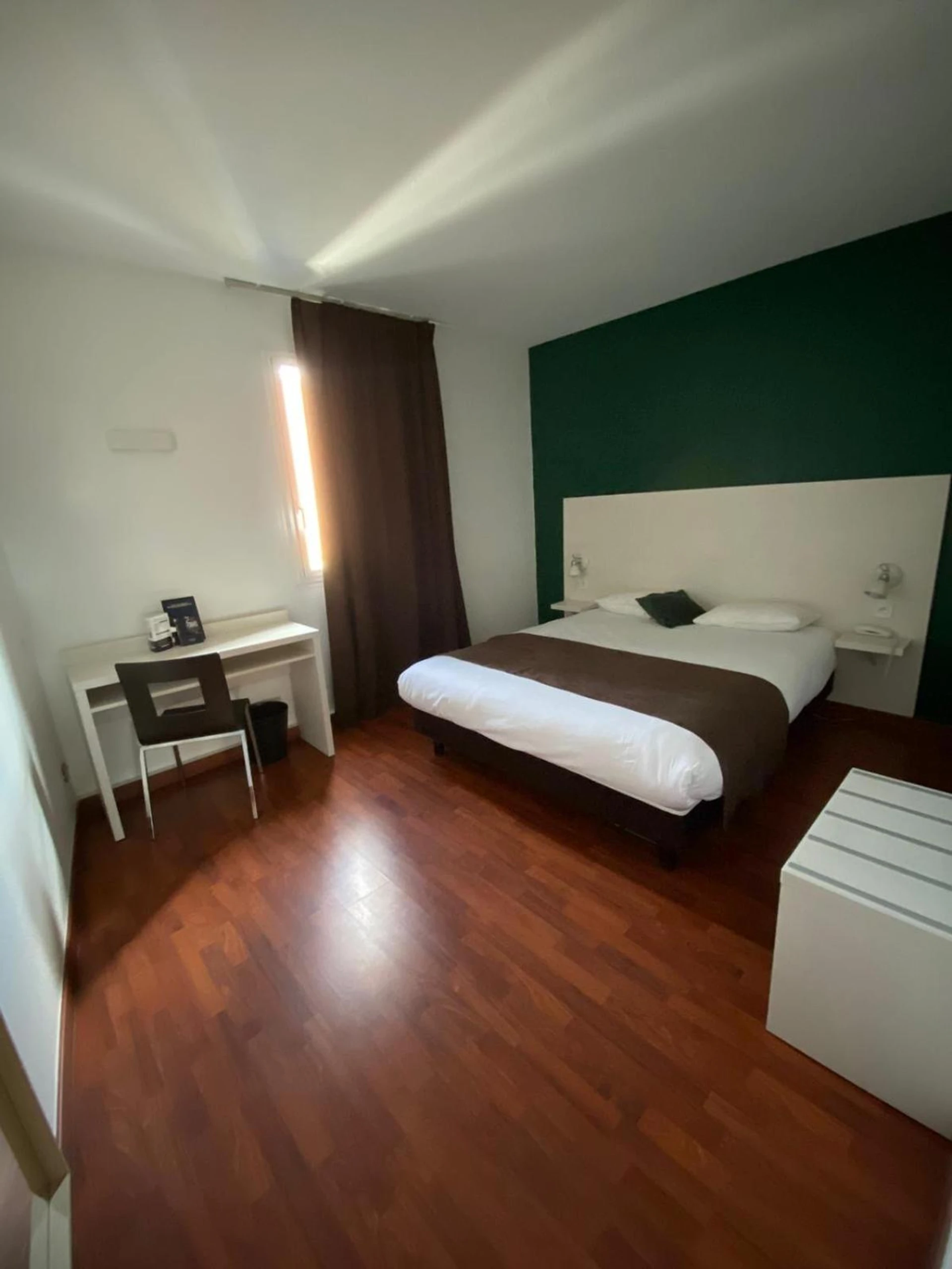 Chambre disponible pour un séminaire d'entreprise à Contact Hôtel des États-Unis - Toulouse