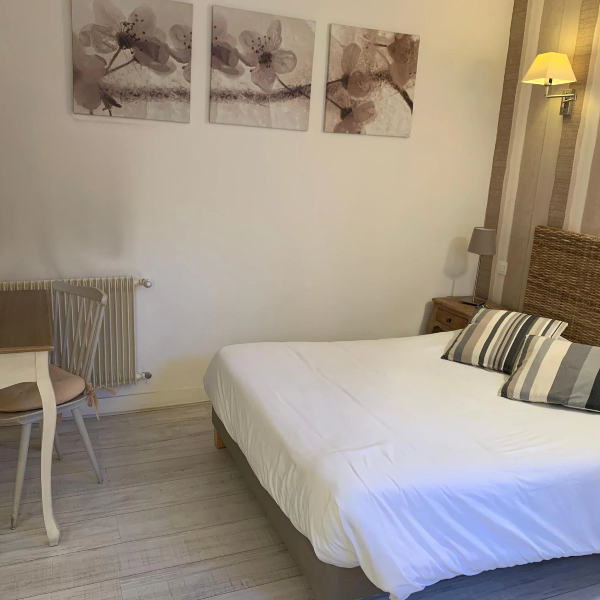 Chambre disponible pour un séminaire d'entreprise à Hotel Des Falaises - Villers-sur-Mer