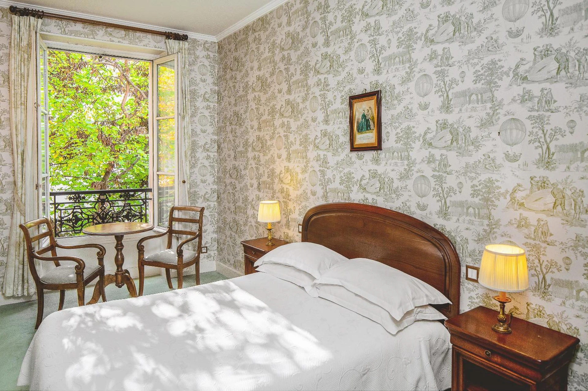 Chambre disponible pour un séminaire d'entreprise à Hotel des Grandes Ecoles - Paris