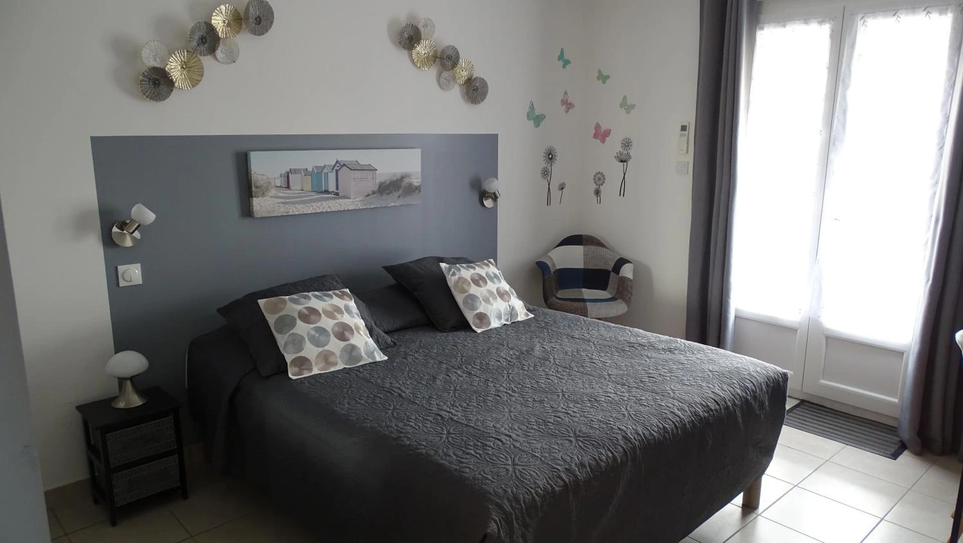 Chambre disponible pour un séminaire d'entreprise à Logis Hotel des Granges - Arles
