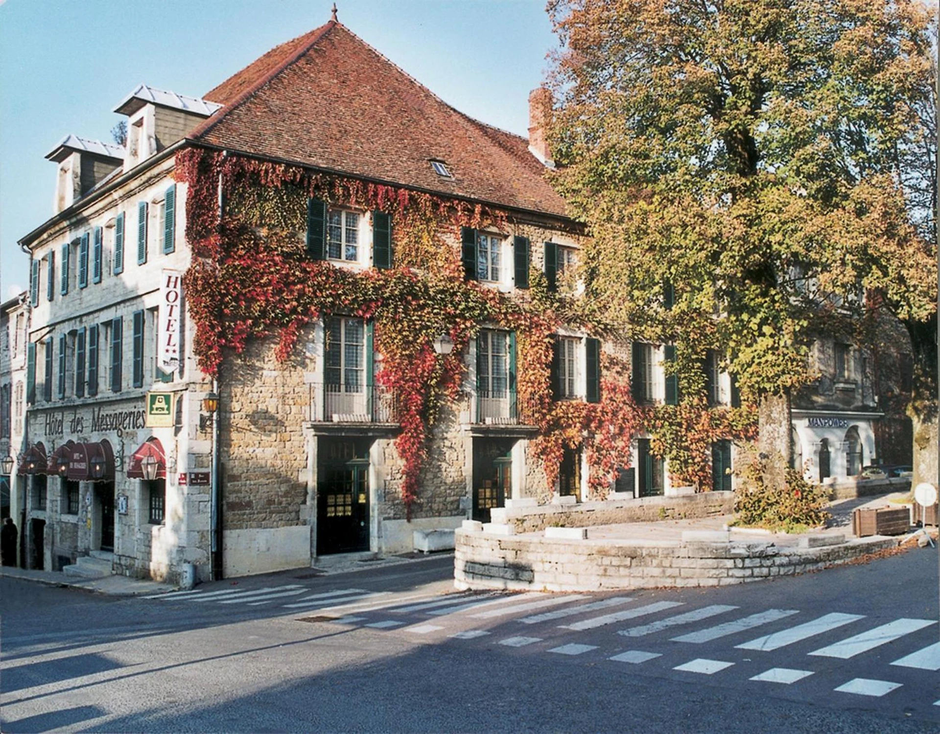 Organiser un séminaire d'entreprise : Logis Hôtel des Messageries à arbois