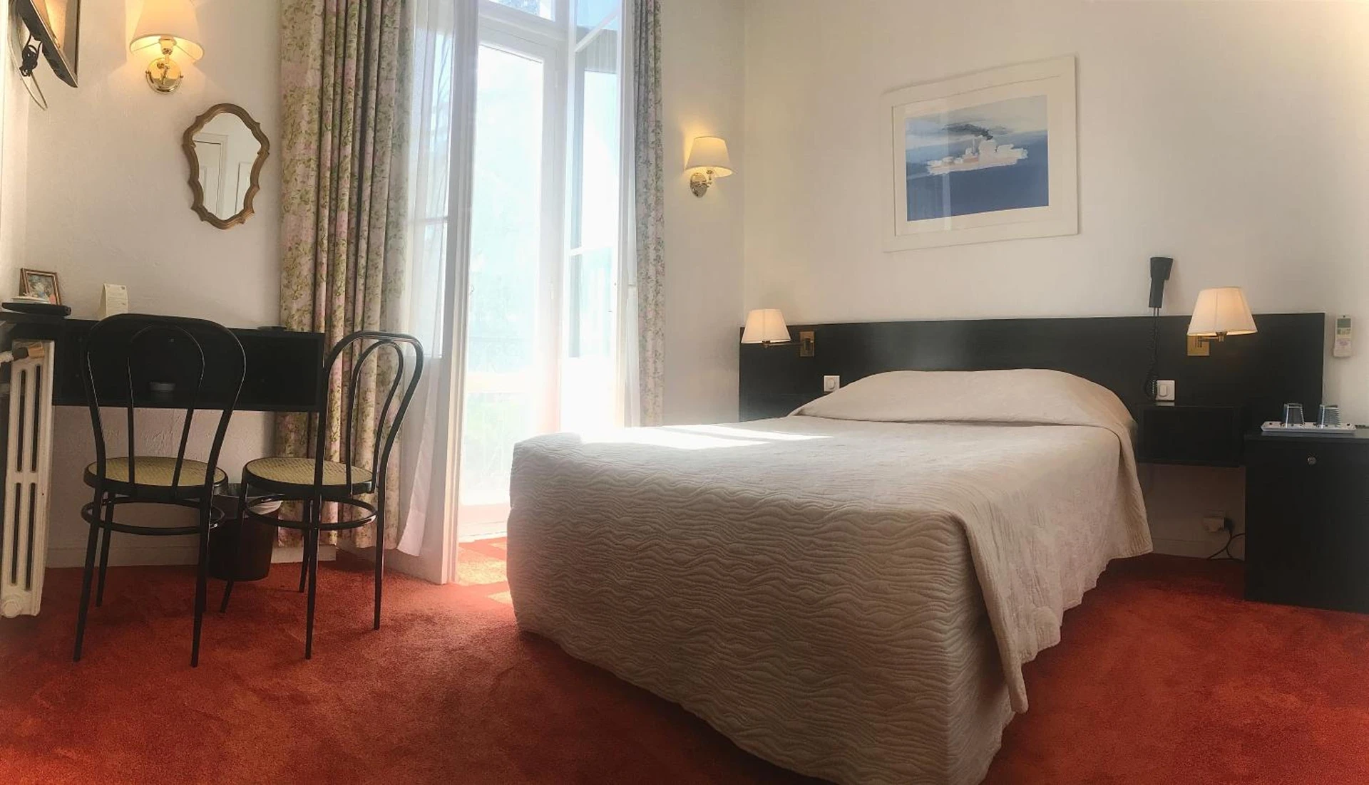 Organiser un séminaire d'entreprise : Hotel des Mimosas à juan-les-pins