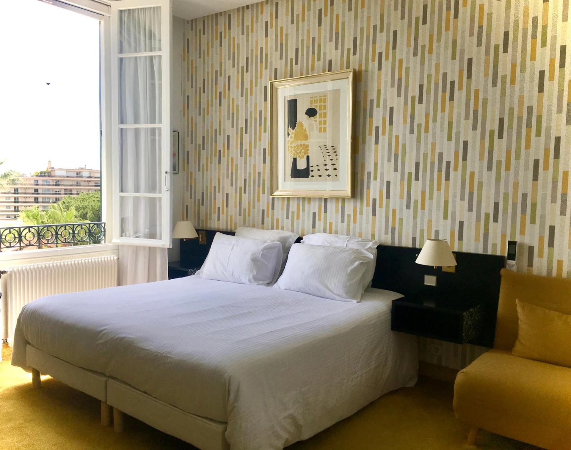 Organiser un séminaire d'entreprise : Hotel des Mimosas à juan-les-pins