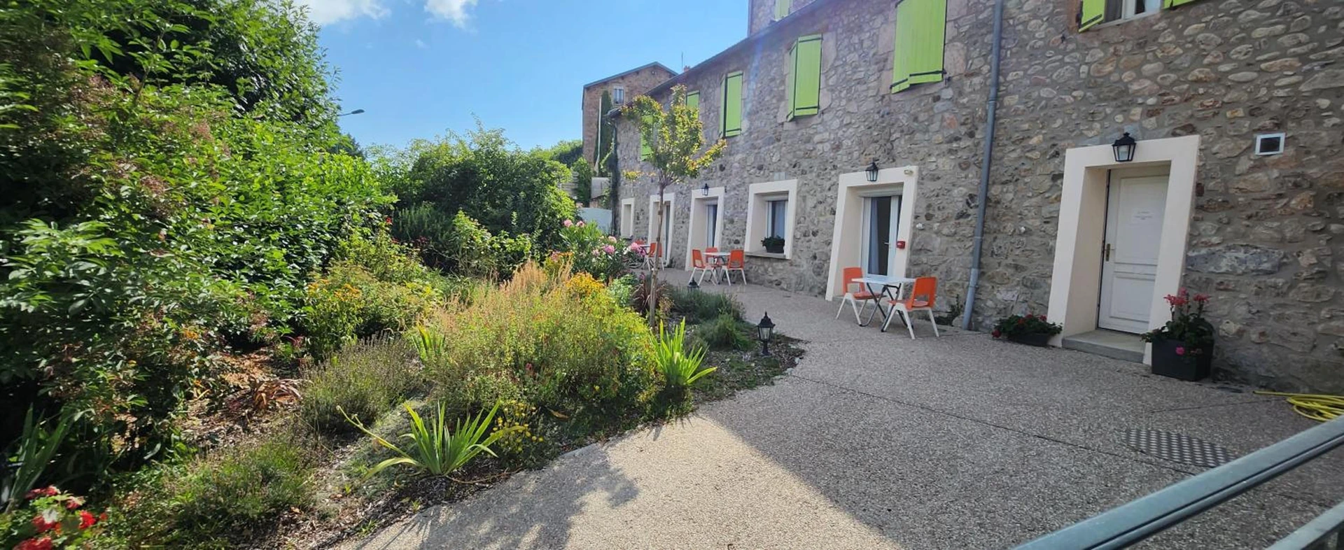 Organiser un séminaire d'entreprise : Hotel Des Négociants à lamastre