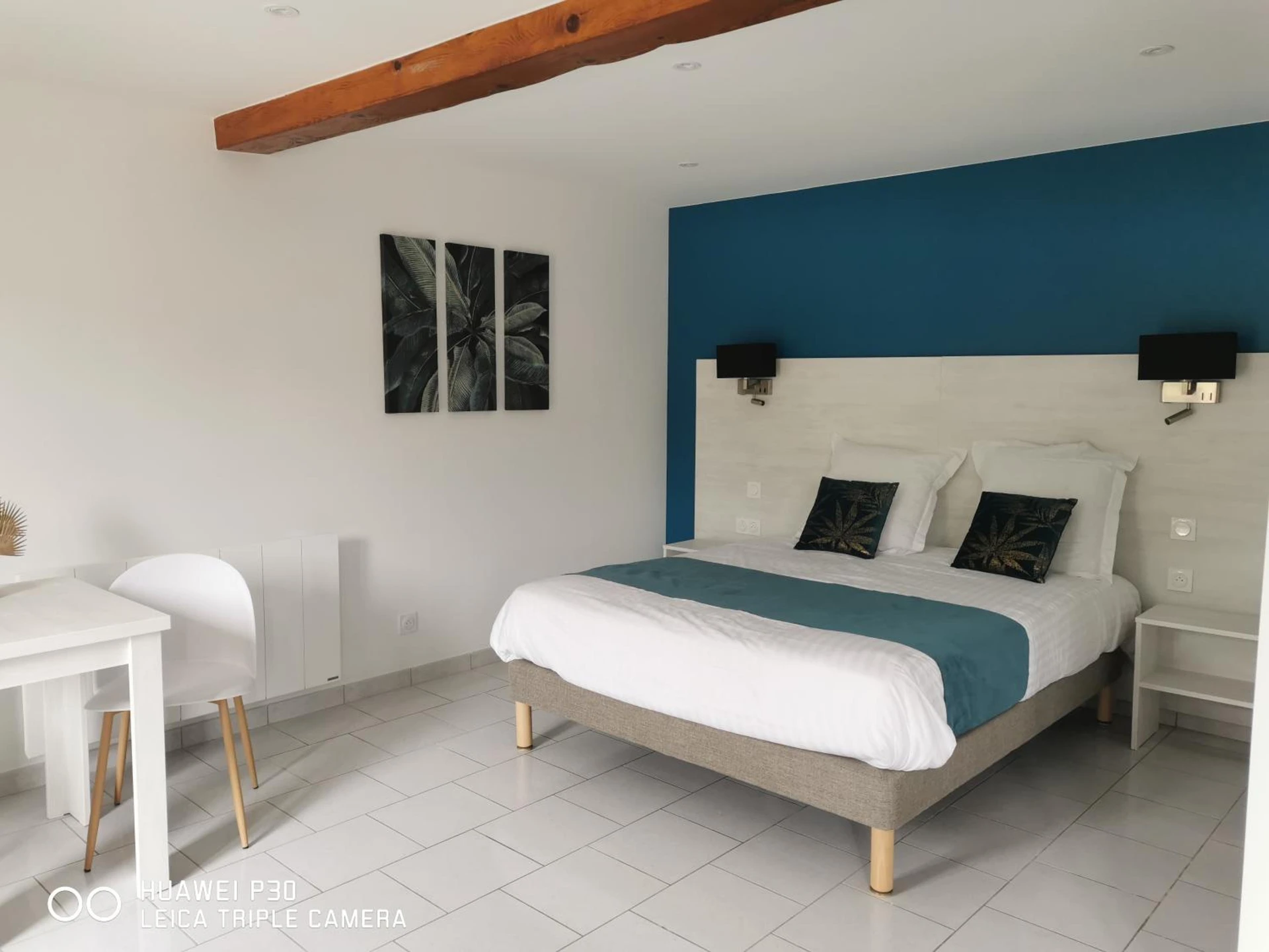 Chambre disponible pour un séminaire d'entreprise à Hotel Des Négociants - Lamastre