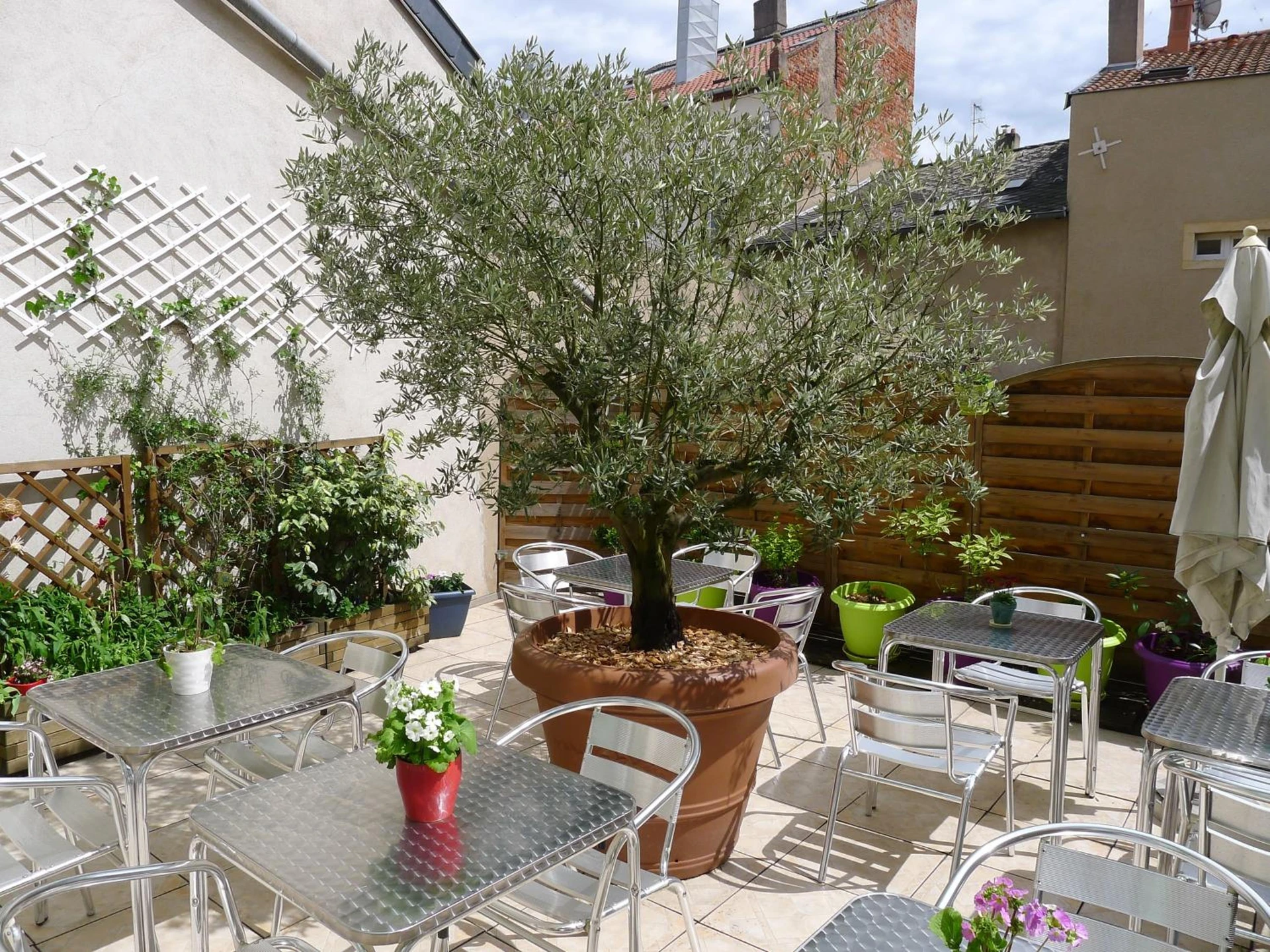 Organiser un séminaire d'entreprise : Logis-Hôtel des Oliviers à thionville