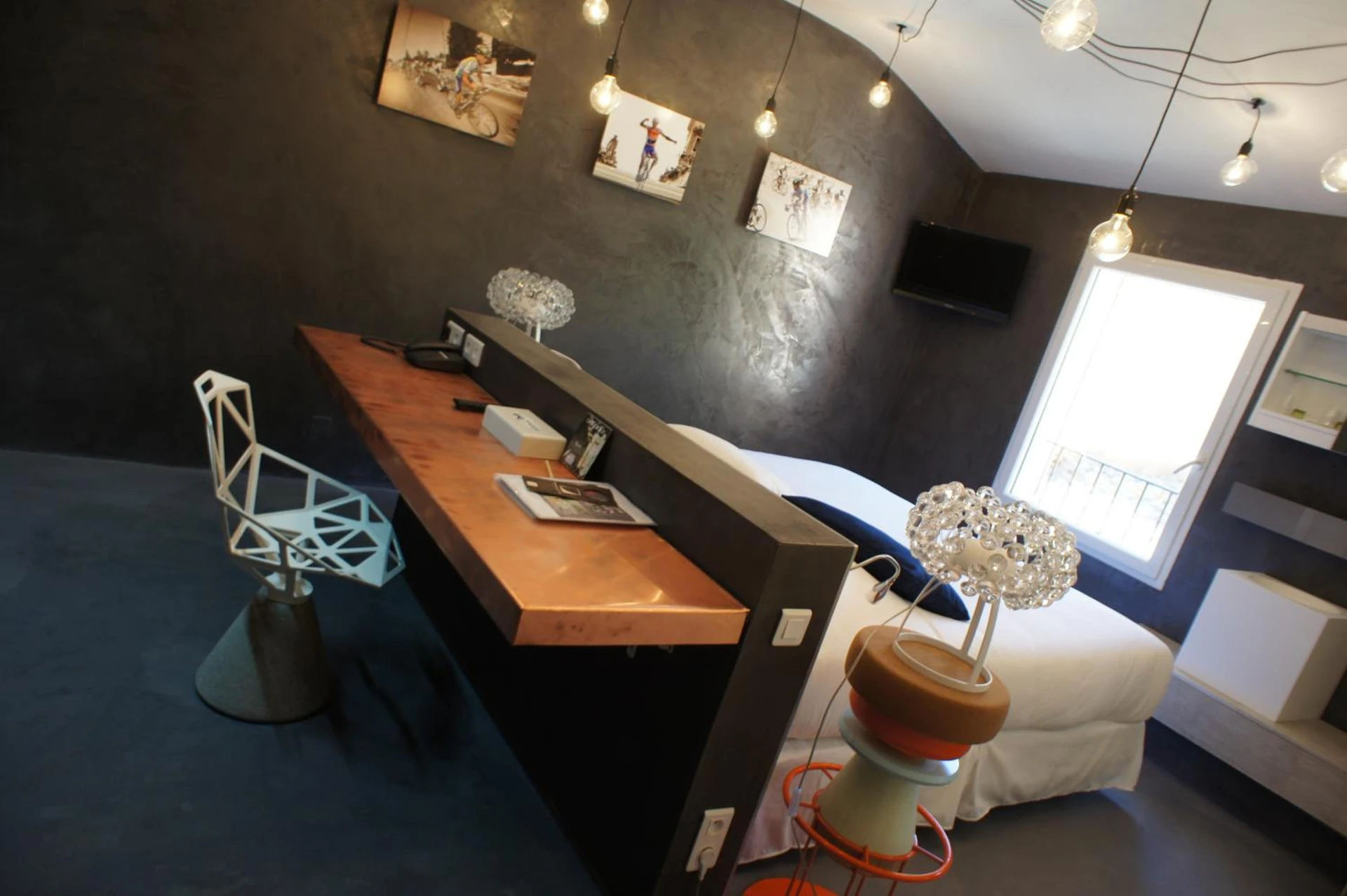 Magnifique chambre pour un séminaire d'entreprise à Logis Hôtel restaurant des Pins - Bédoin
