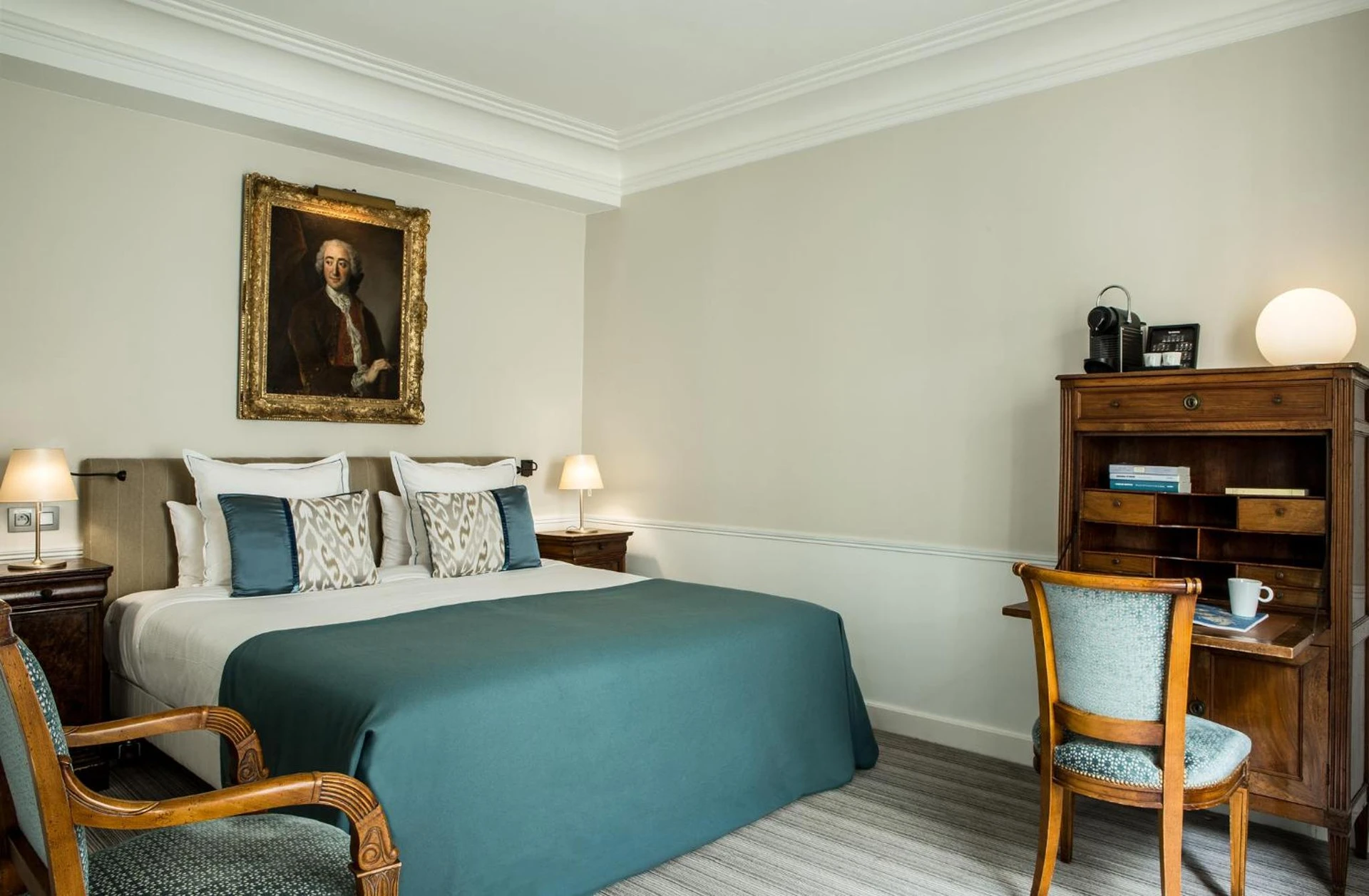 Chambre disponible pour un séminaire d'entreprise à Hôtel des Saints Pères - Esprit de France - Paris