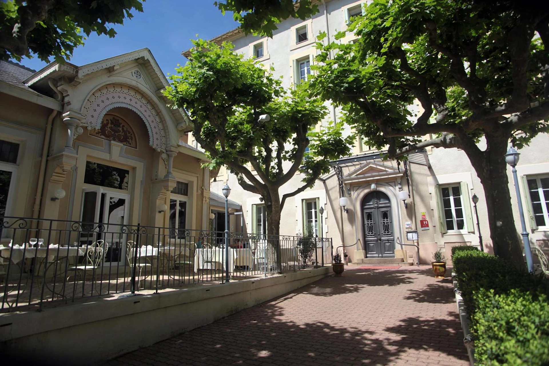 Organiser un séminaire d'entreprise : Hotel des Thermes à lamalou-les-bains