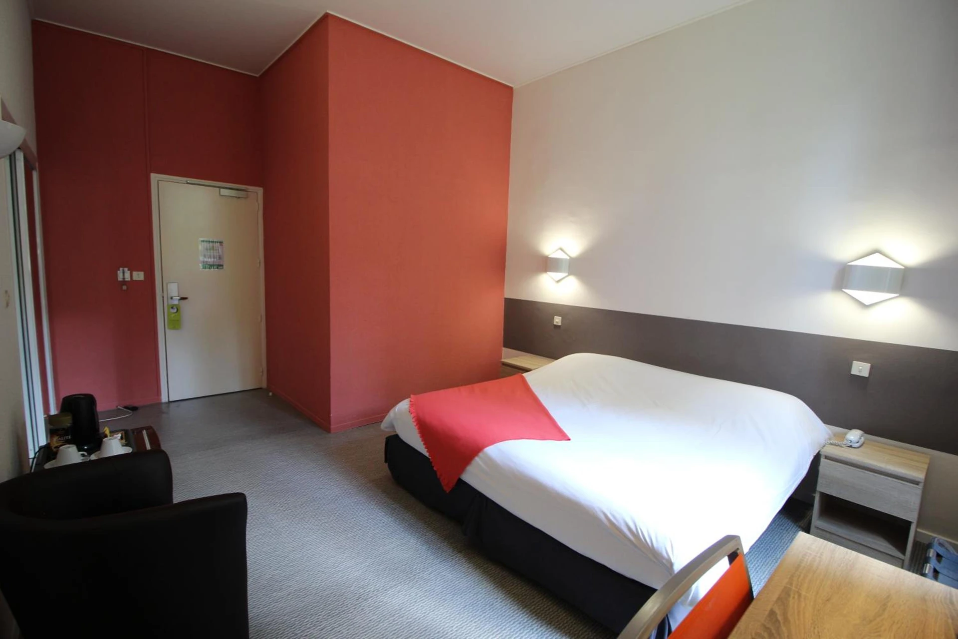 Chambre disponible pour un séminaire d'entreprise à Hotel des Thermes - Lamalou-les-Bains