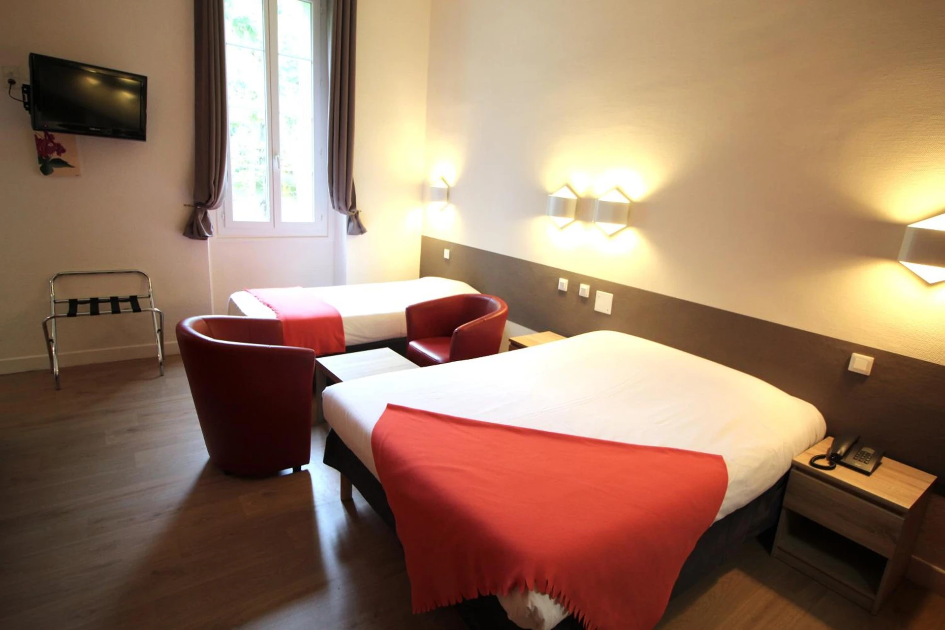 Chambre disponible pour un séminaire d'entreprise à Hotel des Thermes - Lamalou-les-Bains