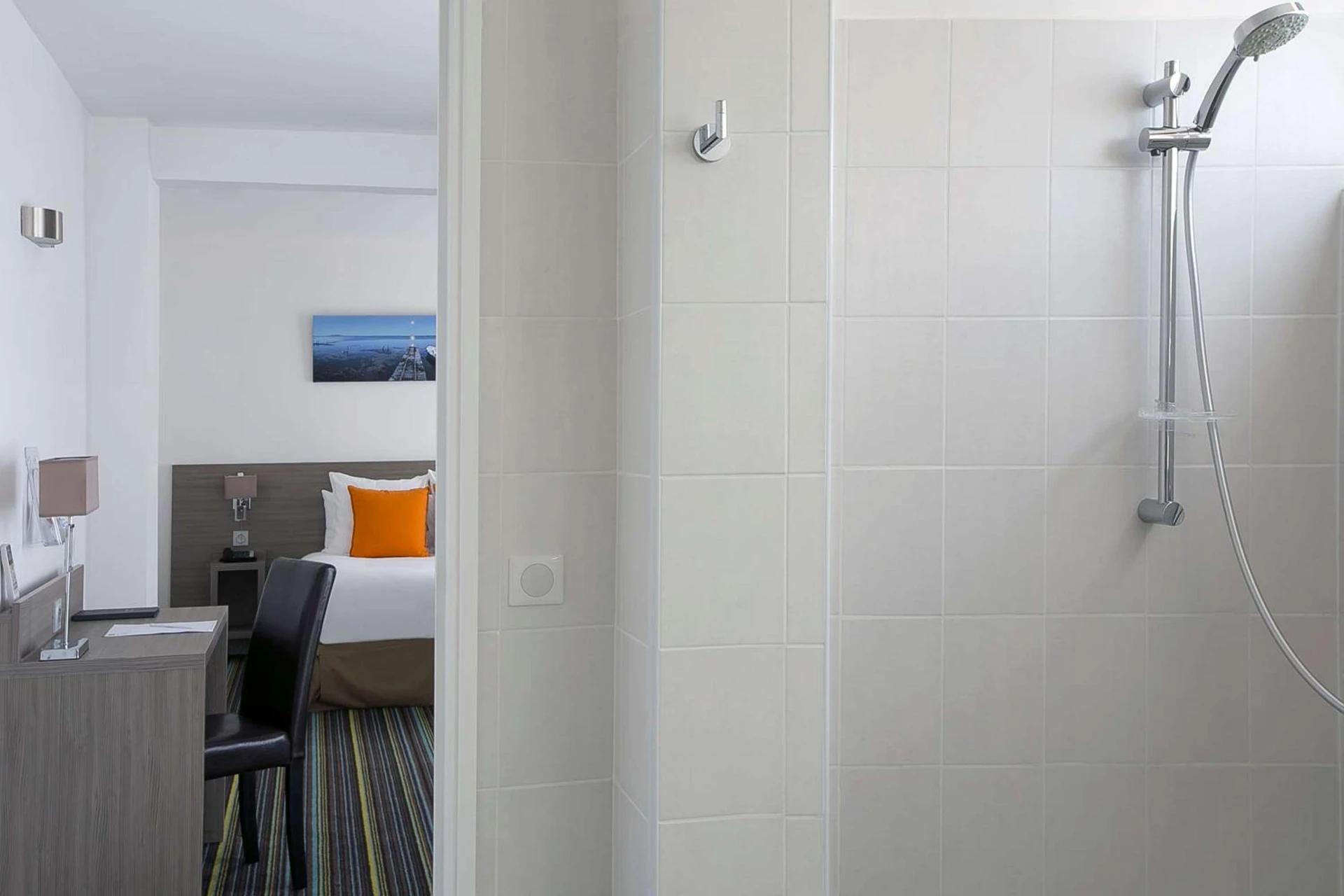 Chambre disponible pour un séminaire d'entreprise à Best Western Hôtel des Thermes - Balaruc les Bains Sète - Balaruc-les-Bains