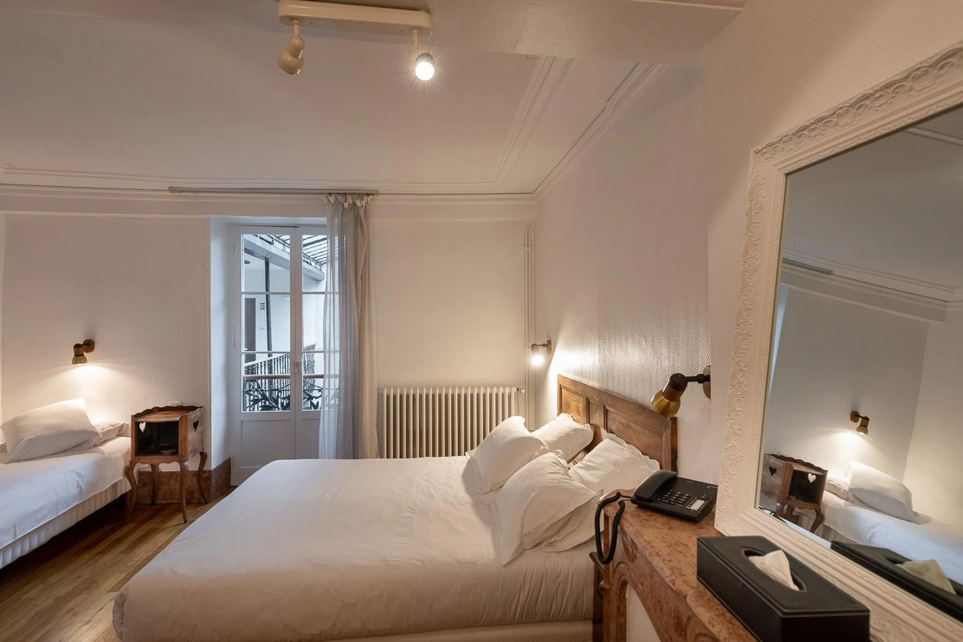 Chambre disponible pour un séminaire d'entreprise à Hôtel des Tonneliers - Beaune