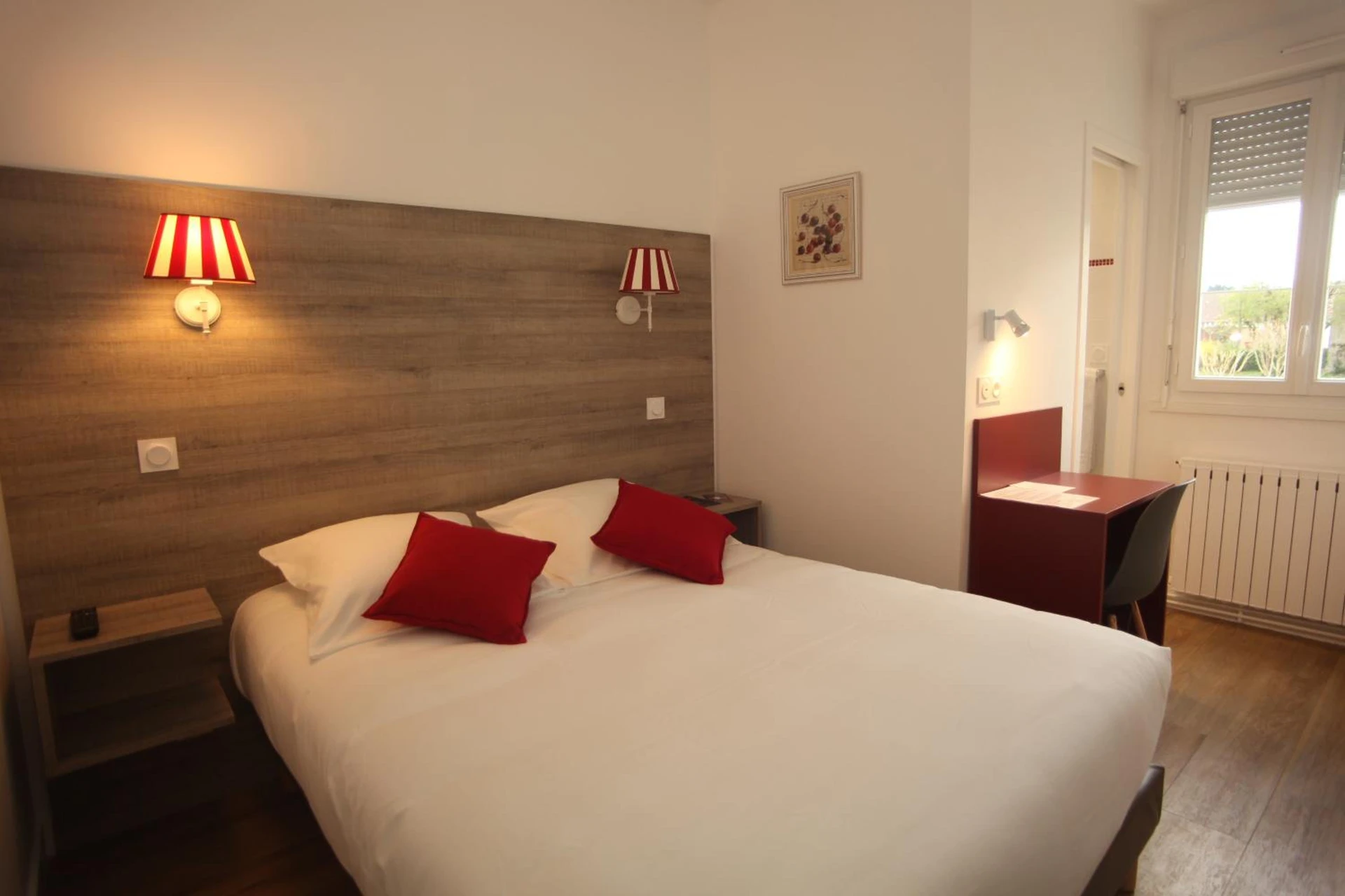 Chambre disponible pour un séminaire d'entreprise à Hôtel - Restaurant des Voyageurs - Ambazac