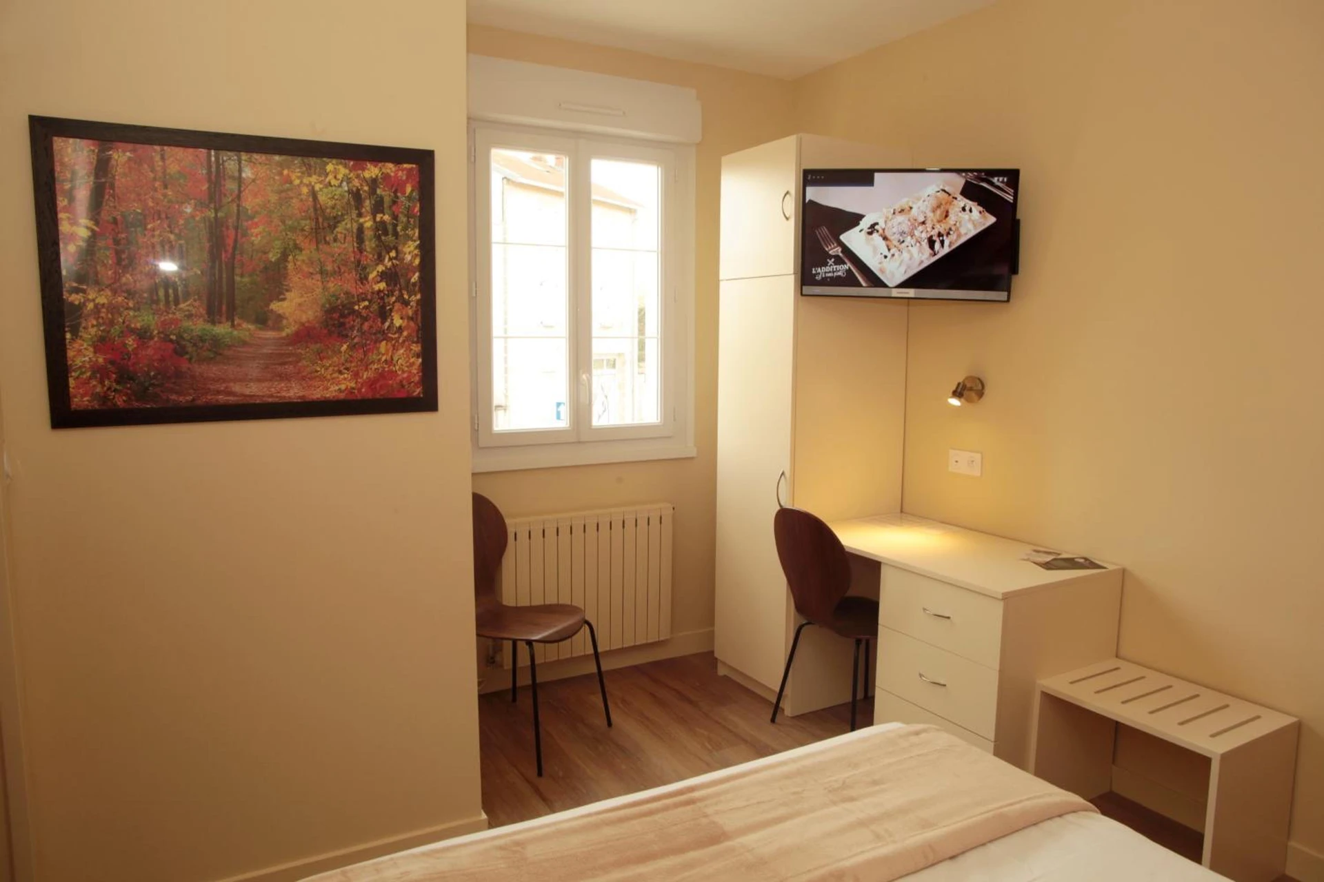 Chambre disponible pour un séminaire d'entreprise à Hôtel - Restaurant des Voyageurs - Ambazac