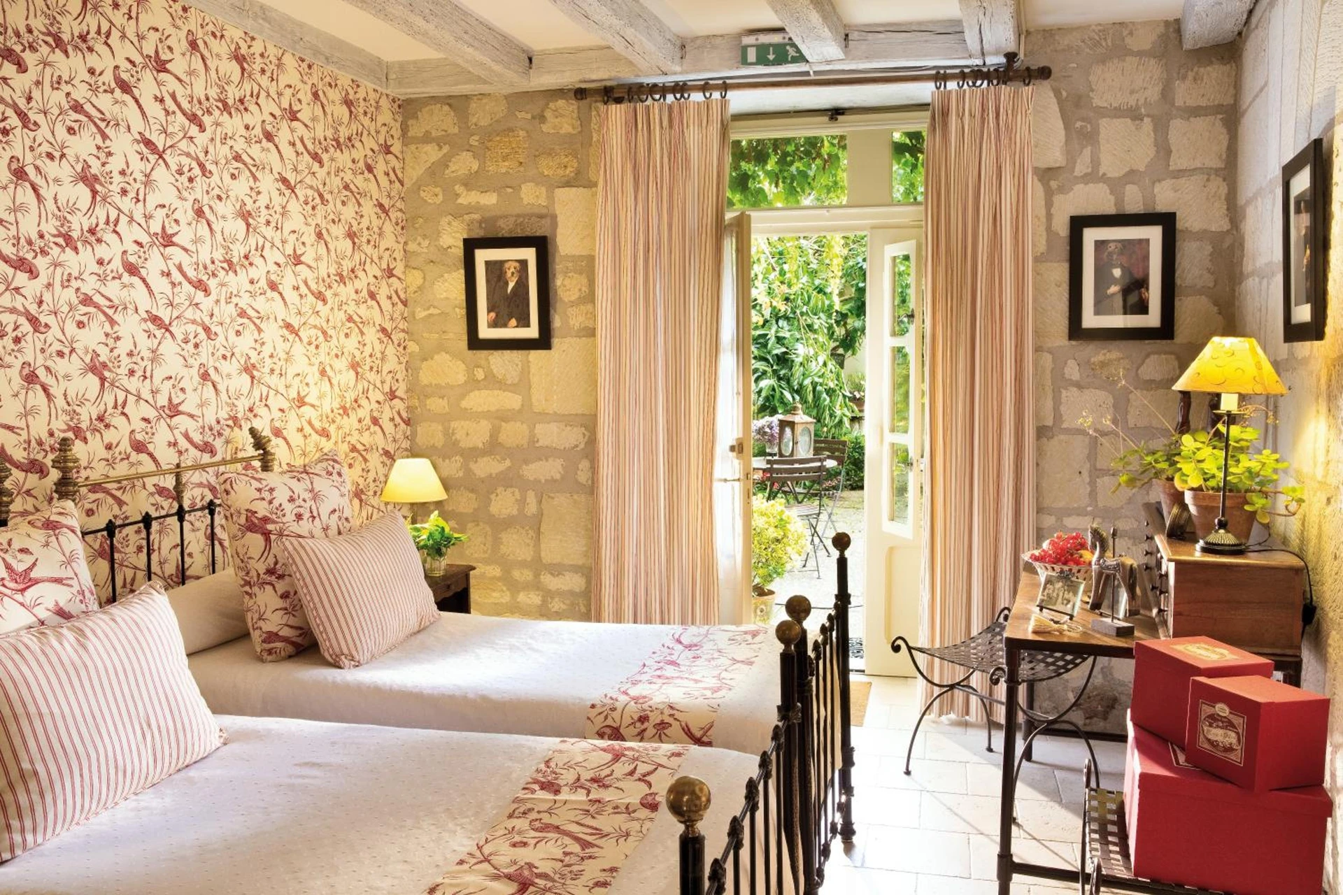 Magnifique chambre pour un séminaire d'entreprise à Hôtel Diderot - Chinon
