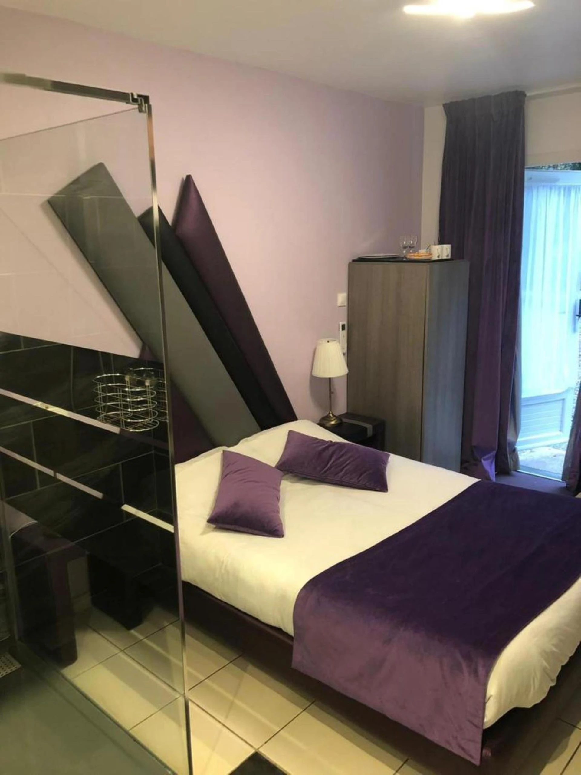 Magnifique chambre pour un séminaire d'entreprise à Domaine de la Palle - Pontgibaud