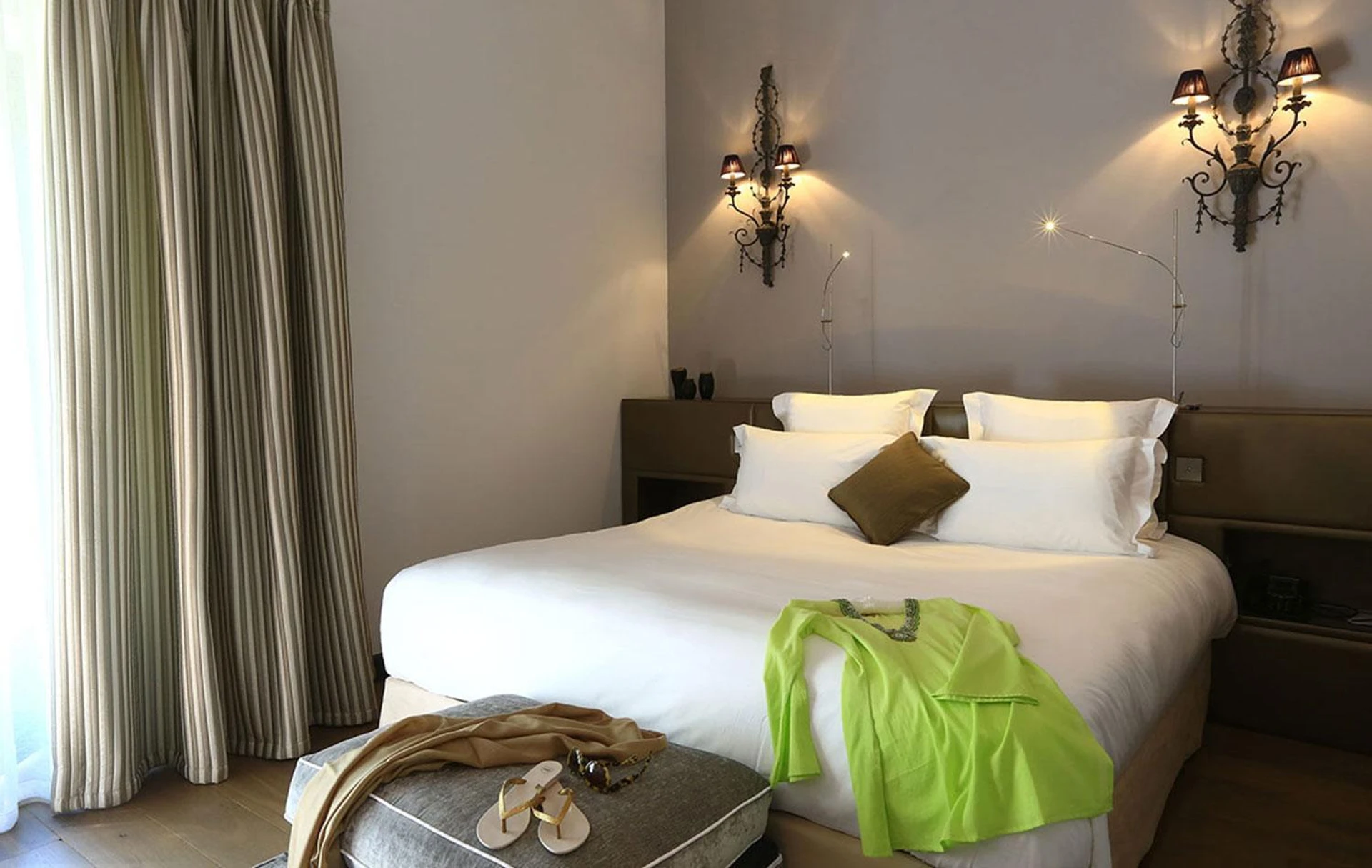 Chambre disponible pour un séminaire d'entreprise à Domaine De Manville - Les Baux-de-Provence