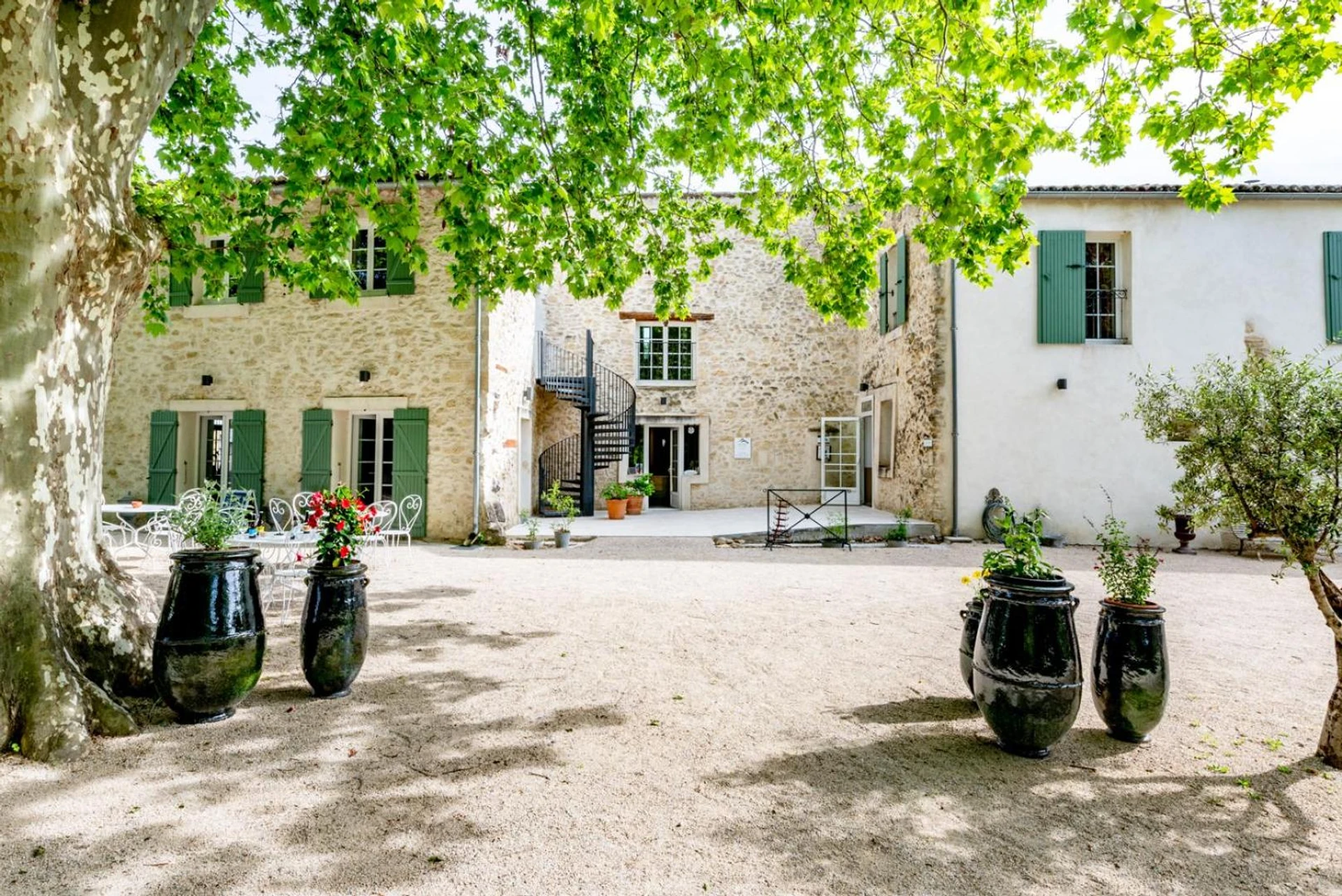 Organiser un séminaire d'entreprise : Hôtel & SPA Ventoux Provence "Domaine des Tilleuls" à malaucene