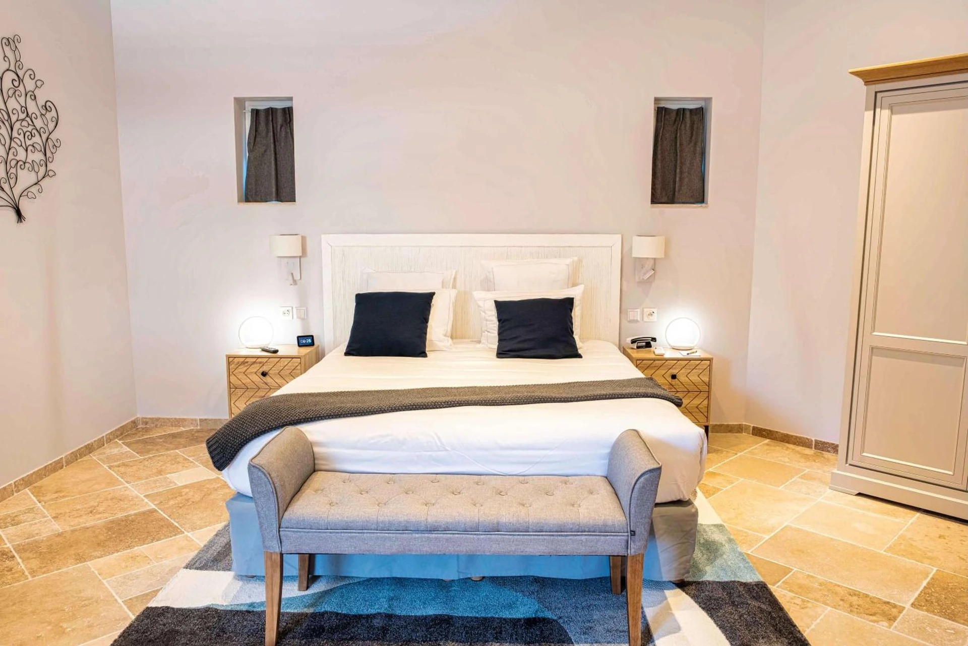 Chambre disponible pour un séminaire d'entreprise à Domaine Ribiera, Hotel 5 Etoiles, SPA & Golf - Forcalquier - Niozelles