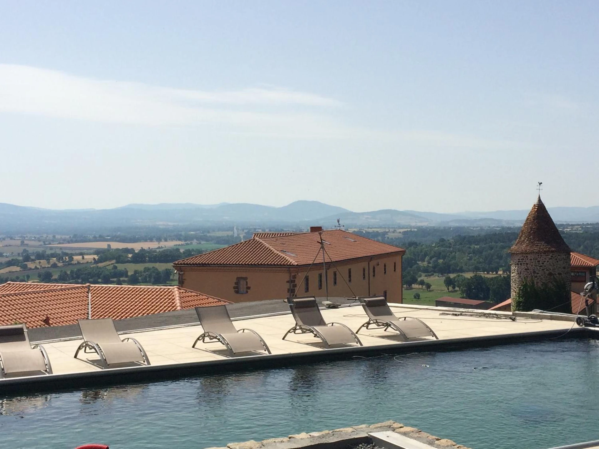 Organiser un séminaire d'entreprise : Domaine Saint-Roch Hotel Spa à salzuit