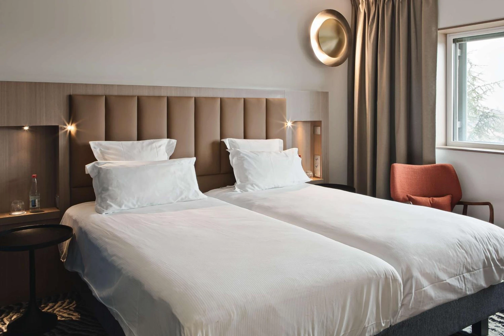 Chambre disponible pour un séminaire d'entreprise à DoubleTree by Hilton Lyon Eurexpo & Spa - Saint-Priest