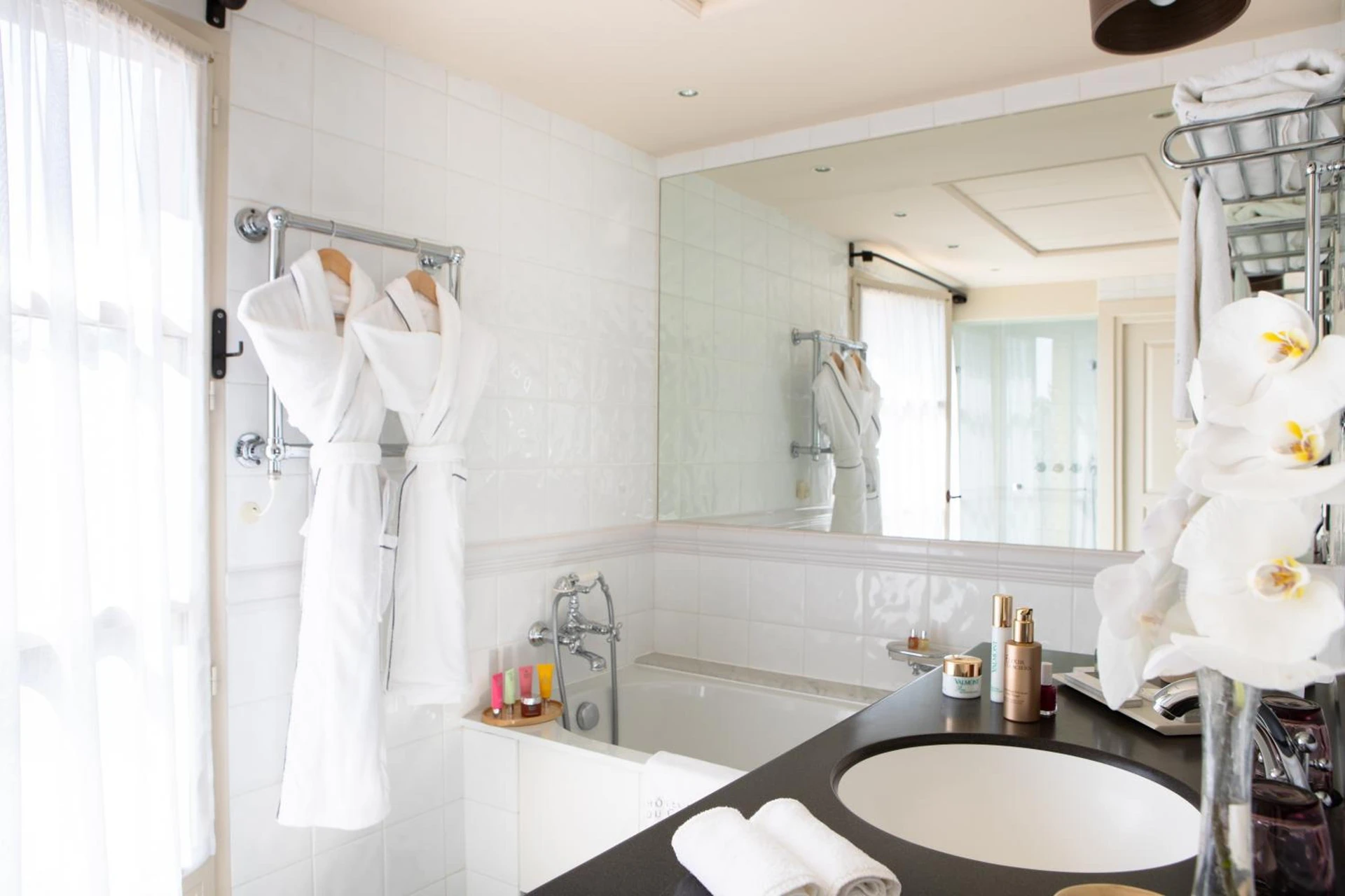 Chambre disponible pour un séminaire d'entreprise à L'Hôtel & Spa du Castellet - Le Castellet