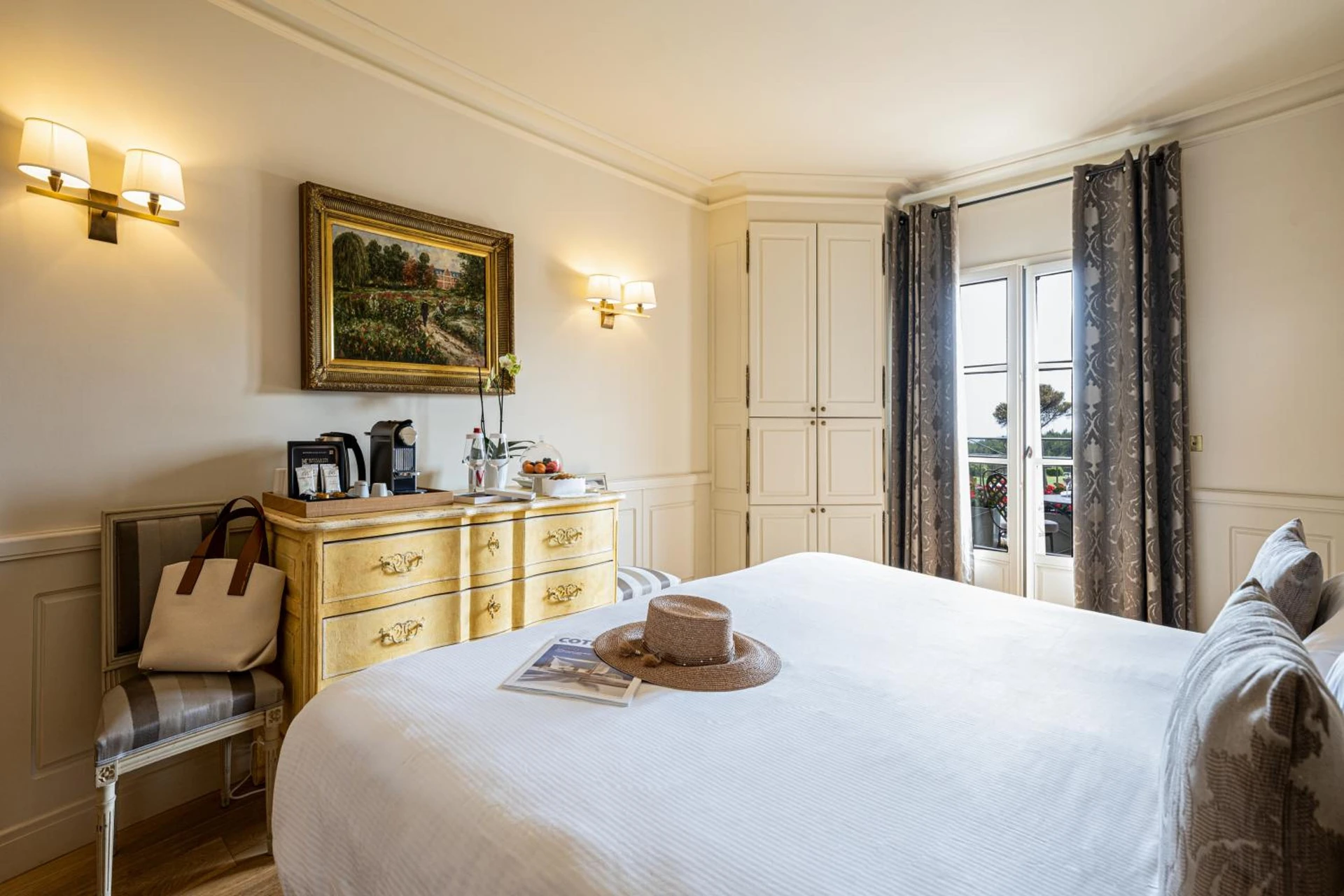 Chambre disponible pour un séminaire d'entreprise à L'Hôtel & Spa du Castellet - Le Castellet