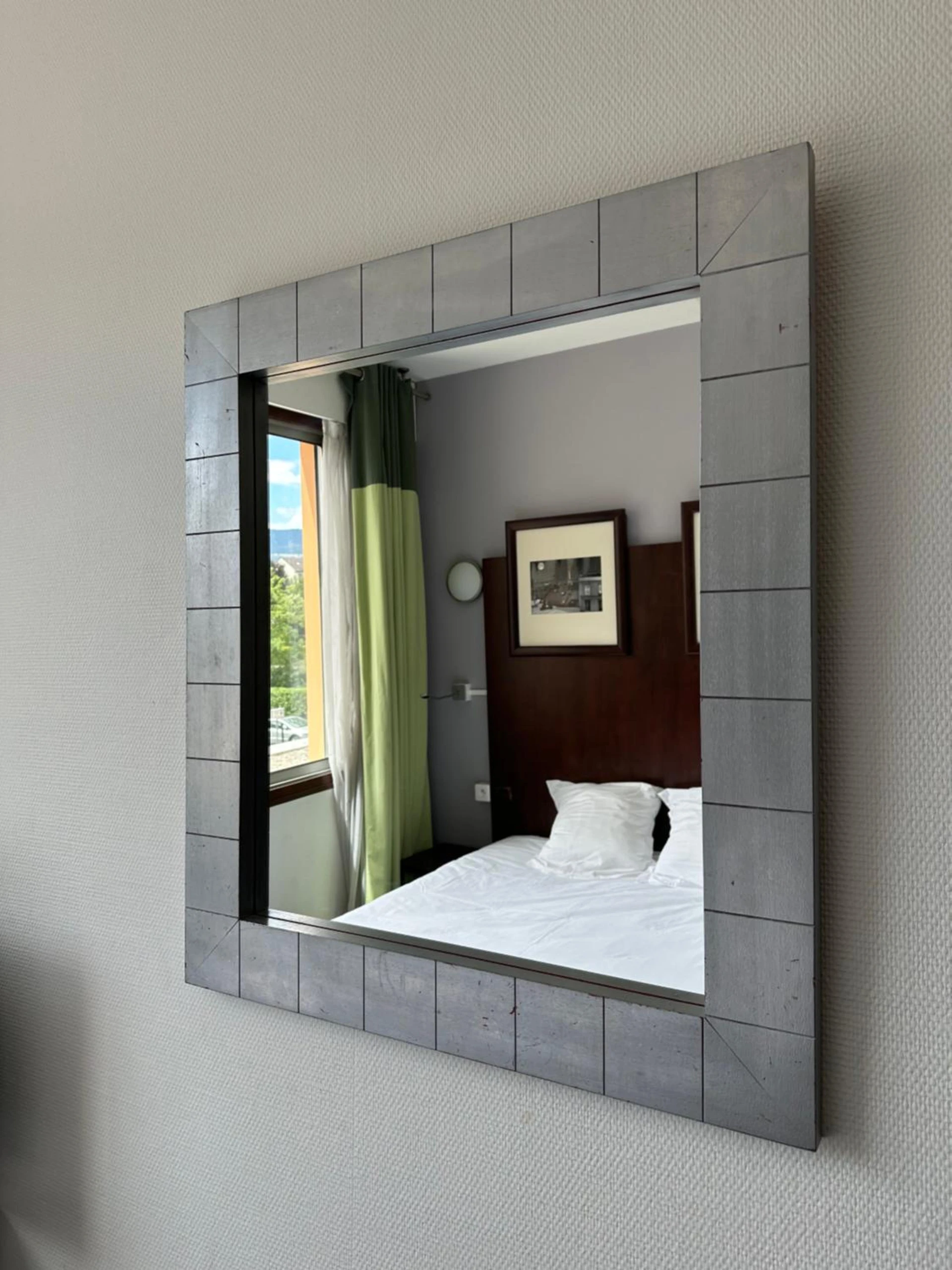 Magnifique chambre pour un séminaire d'entreprise à Hôtel Du Centre Annemasse - Annemasse