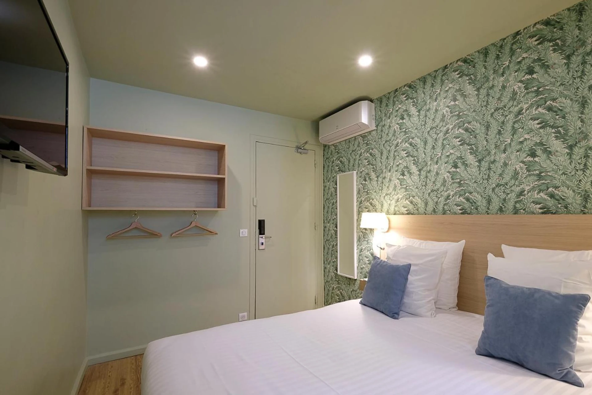 Magnifique chambre pour un séminaire d'entreprise à Hôtel Du Centre, un hôtel AMMI - Nice