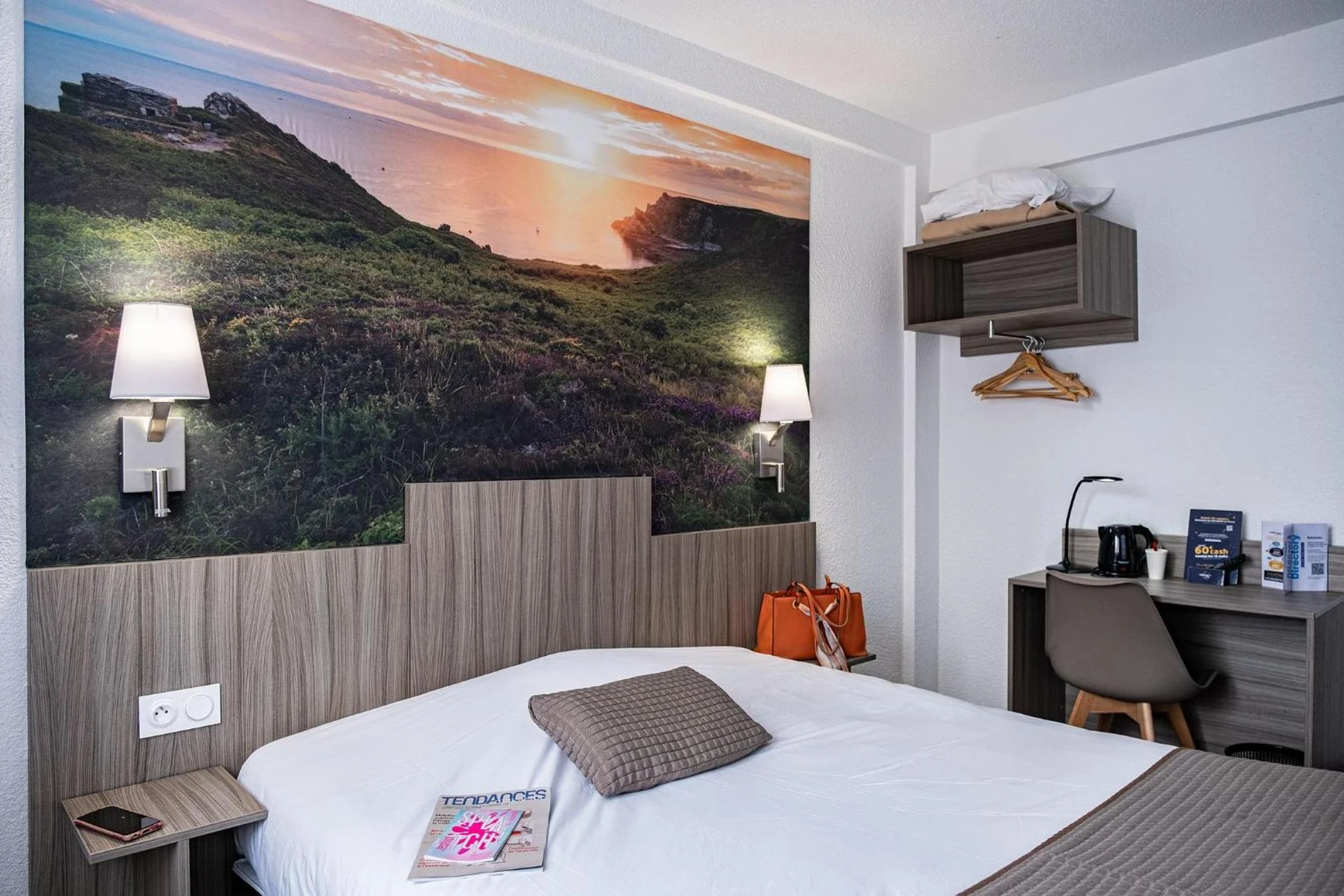 Magnifique chambre pour un séminaire d'entreprise à Contact Hôtel du Champ de Mars de Saint-Brieuc - Saint-Brieuc