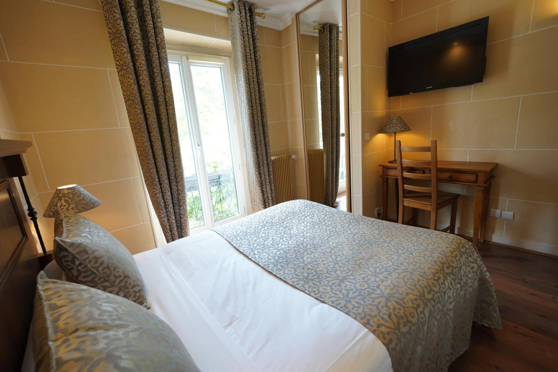 Chambre disponible pour un séminaire d'entreprise à Hôtel du Château - Vincennes