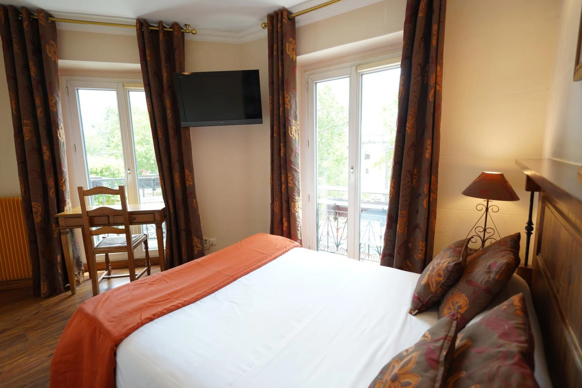 Chambre disponible pour un séminaire d'entreprise à Hôtel du Château - Vincennes