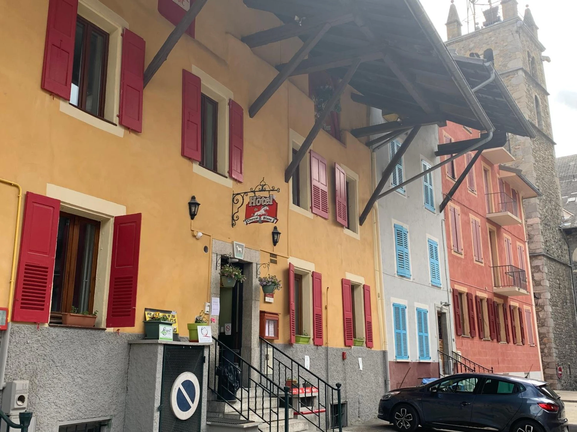 Organiser un séminaire d'entreprise : Hôtel Du Cheval Blanc Barcelonnette à barcelonnette