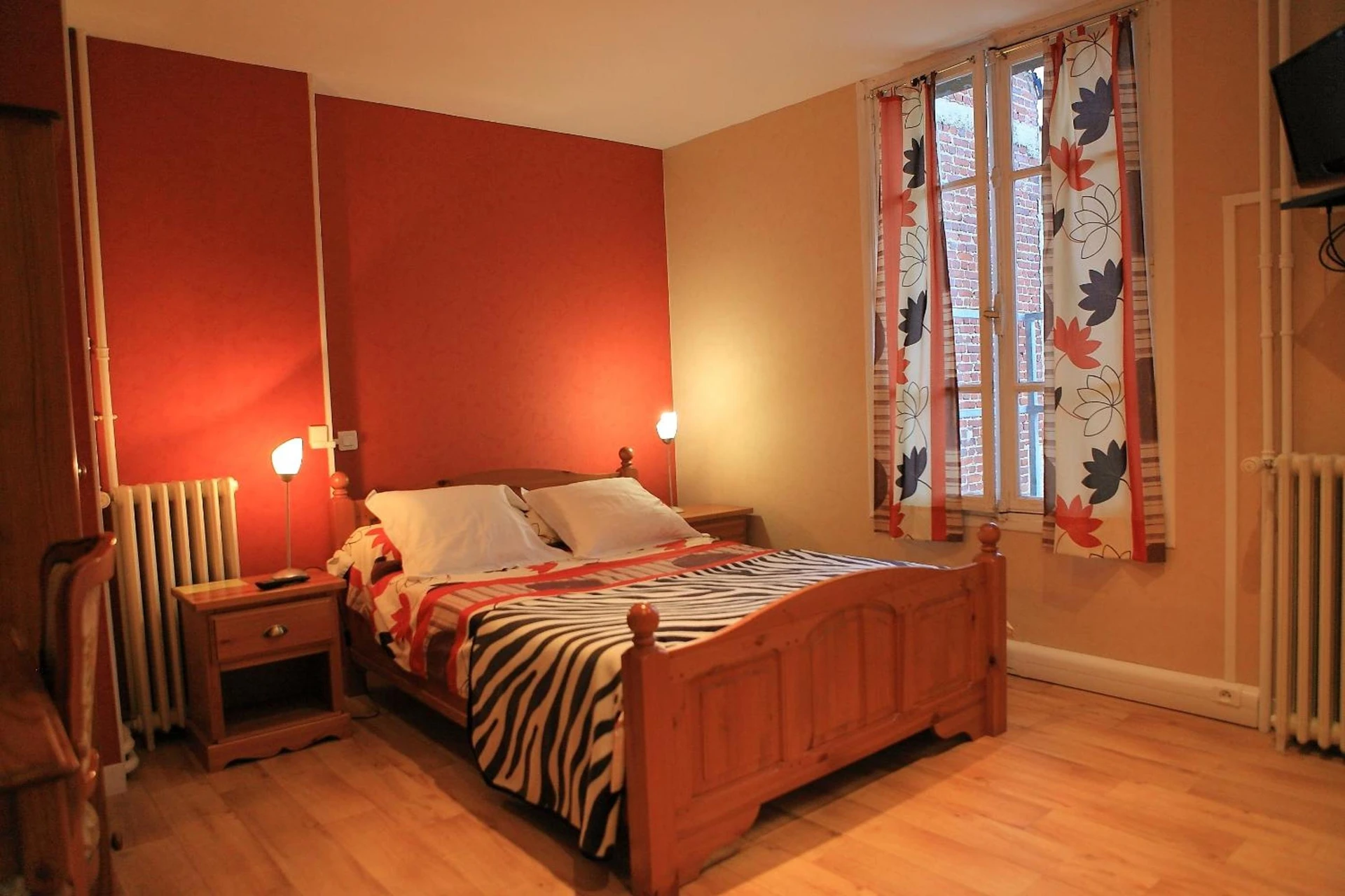 Chambre disponible pour un séminaire d'entreprise à Hotel du Cygne - Beauvais