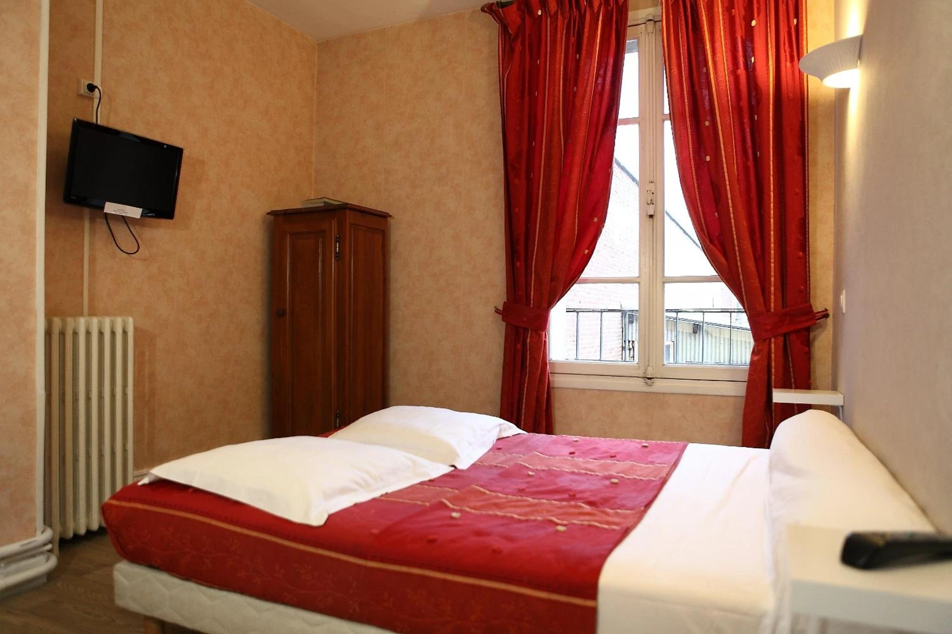 Chambre disponible pour un séminaire d'entreprise à Hotel du Cygne - Beauvais