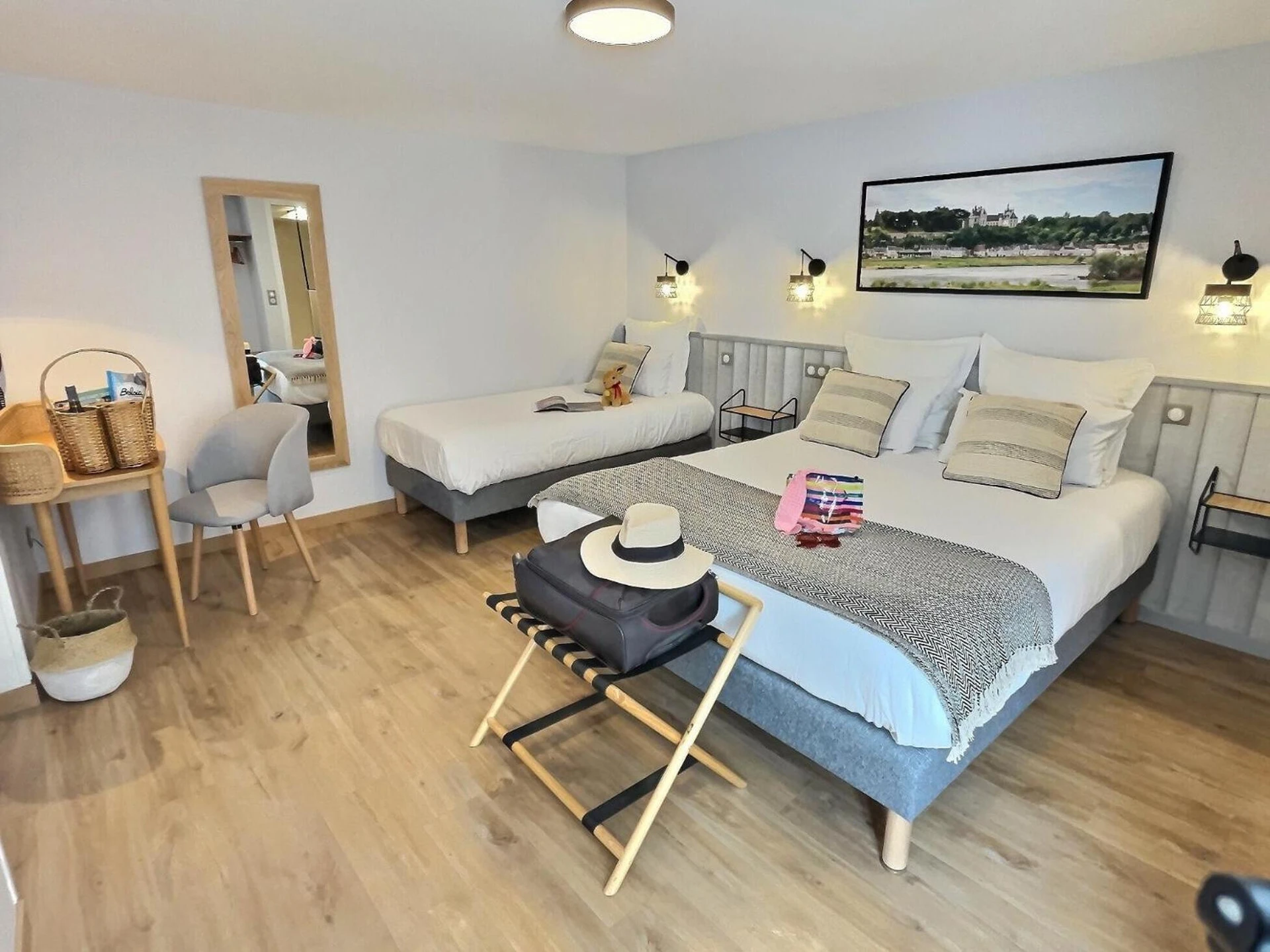 Magnifique chambre pour un séminaire d'entreprise à Logis Hôtel du Cygne - Bracieux