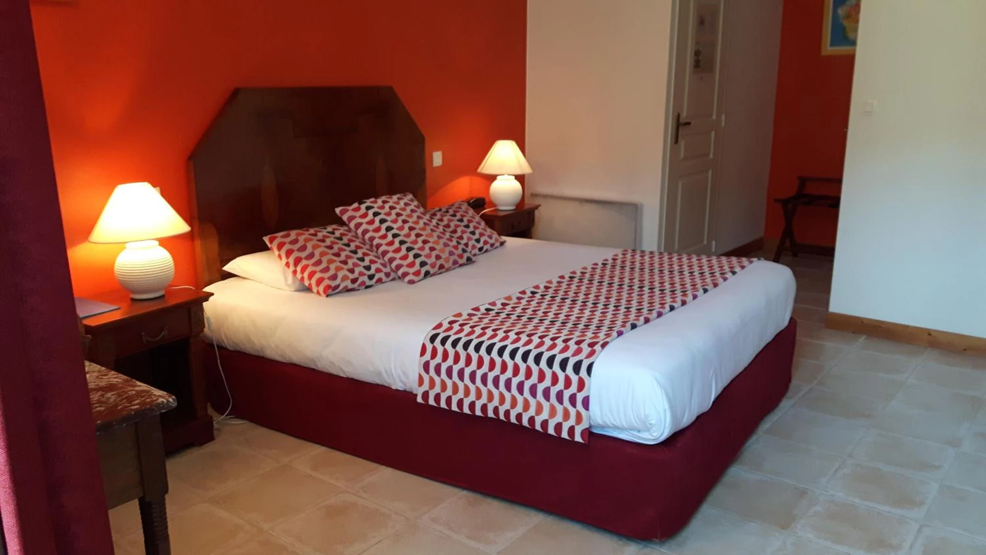 Organiser un séminaire d'entreprise : Hôtel du Donjon à aulnay