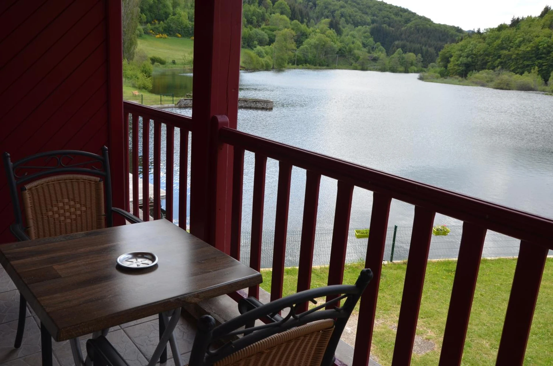 Chambre disponible pour un séminaire d'entreprise à Le Lac Des Moines - Condat