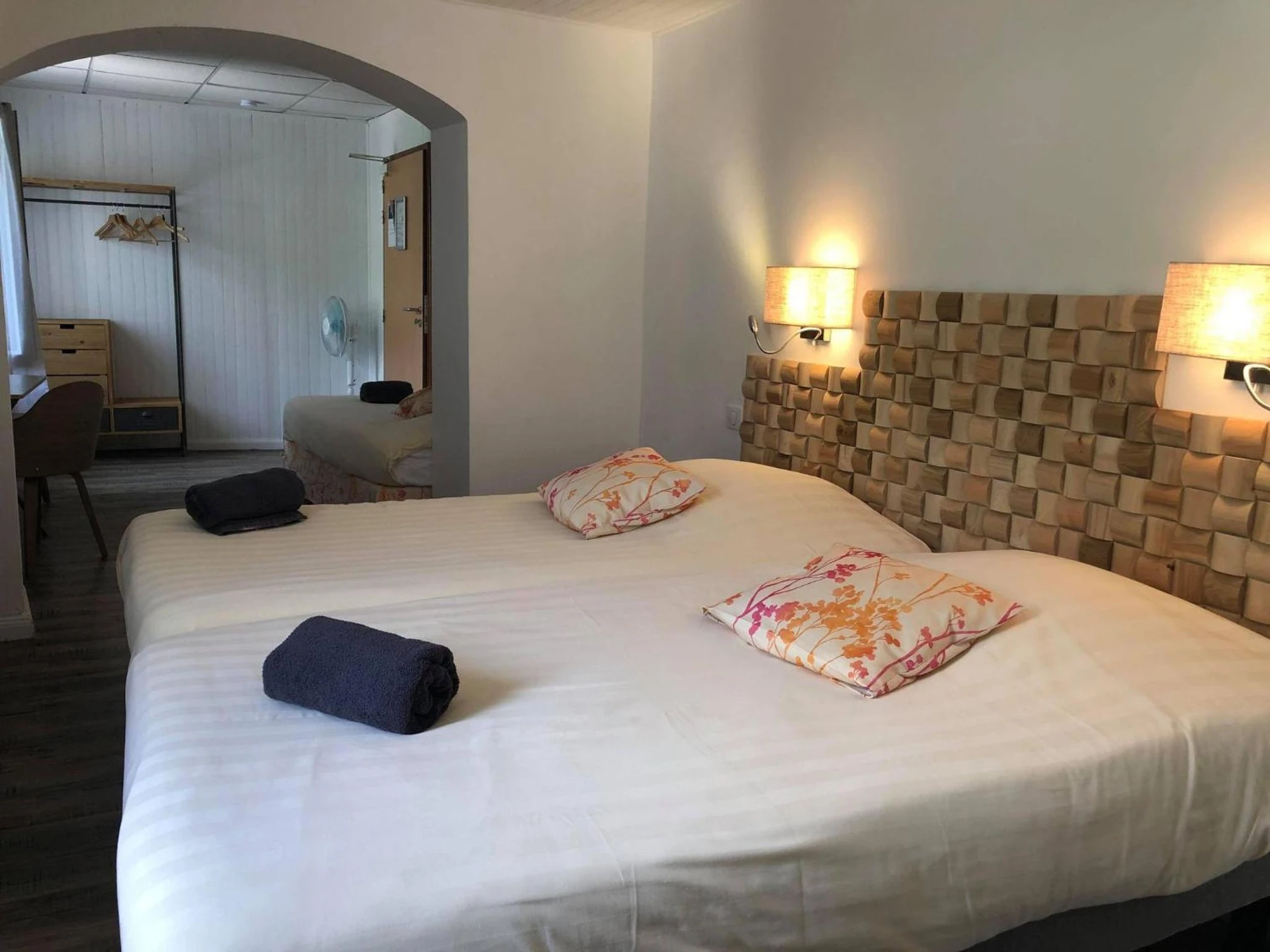 Chambre disponible pour un séminaire d'entreprise à Hotel du Levant - Castellane