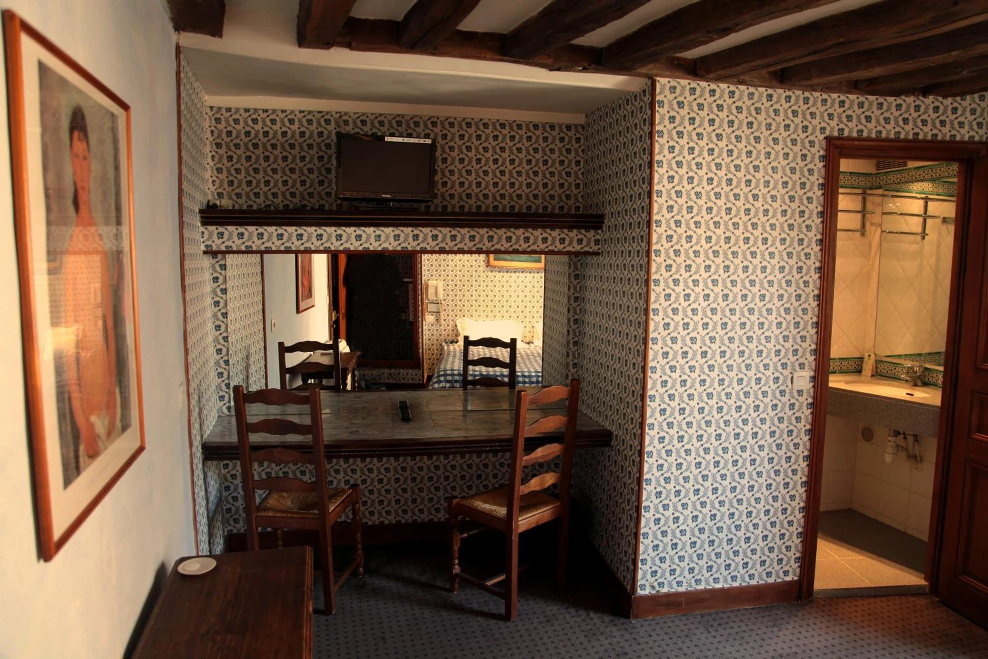 Chambre disponible pour un séminaire d'entreprise à Hotel du Lys - Paris