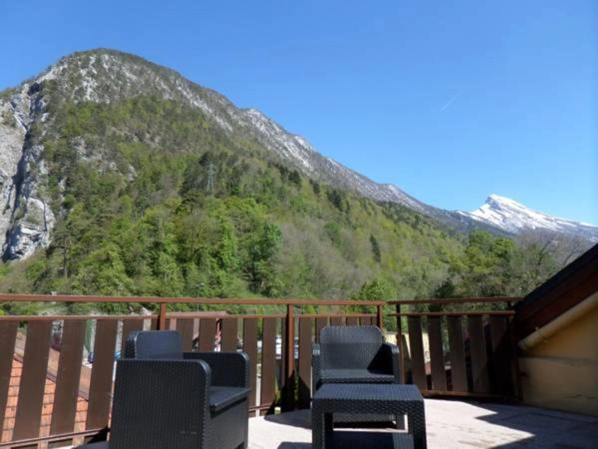 Chambre disponible pour un séminaire d'entreprise à Hôtel Du Midi - Thônes