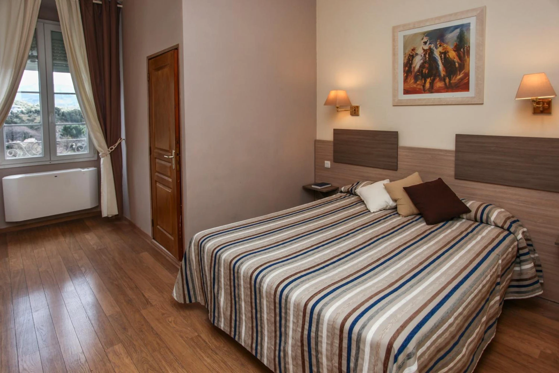 Magnifique chambre pour un séminaire d'entreprise à Hôtel du Nord - Corte