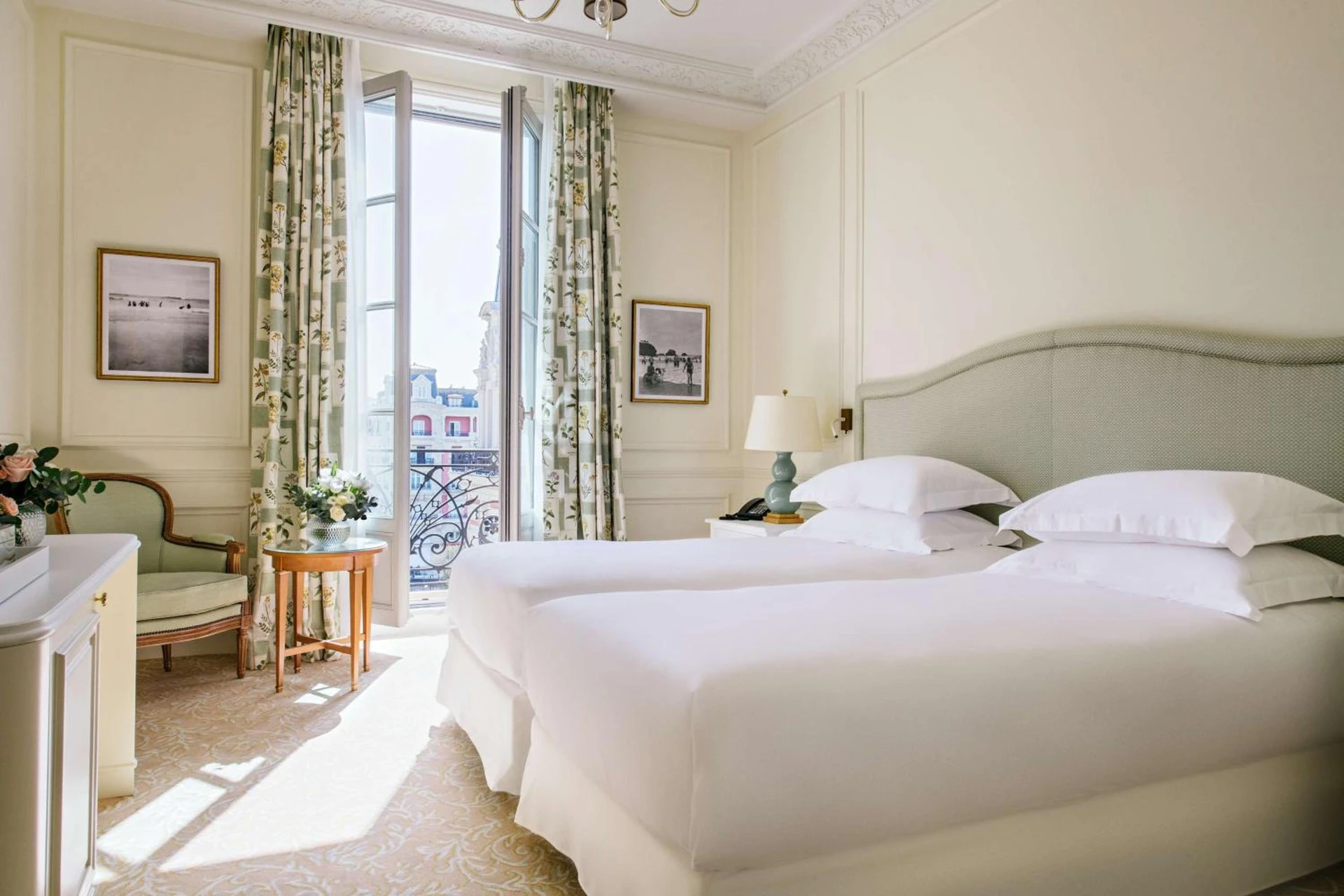 Chambre disponible pour un séminaire d'entreprise à Hôtel du Palais Biarritz, in The Unbound Collection by Hyatt - Biarritz