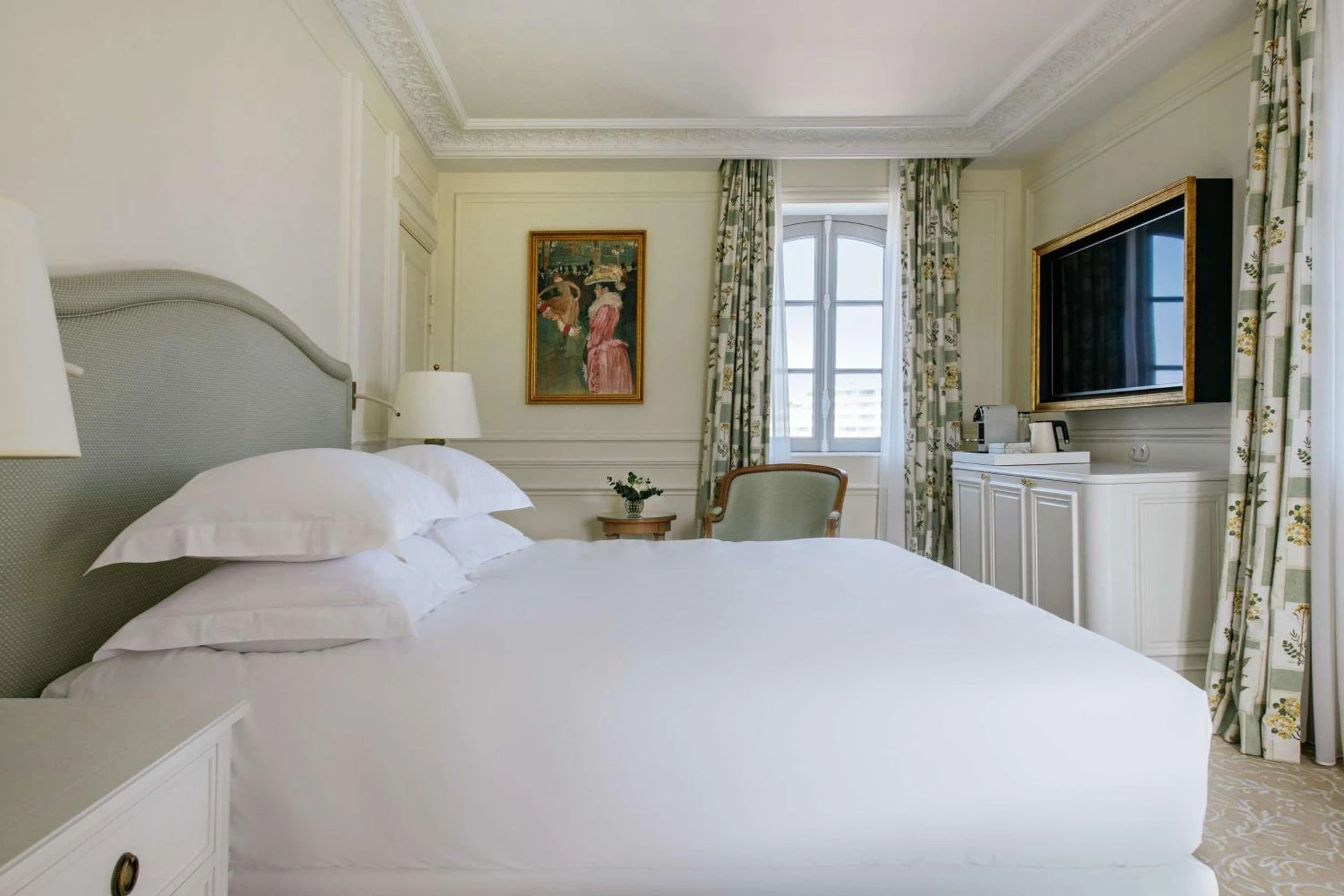 Magnifique chambre pour un séminaire d'entreprise à Hôtel du Palais Biarritz, in The Unbound Collection by Hyatt - Biarritz