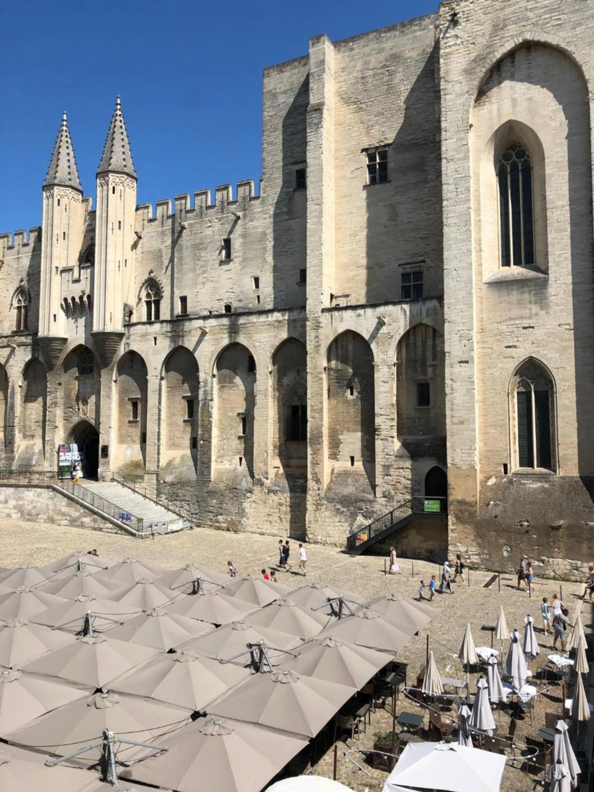 Salle de séminaire à Hôtel du Palais des Papes - Organiser un événement professionnel à Avignon