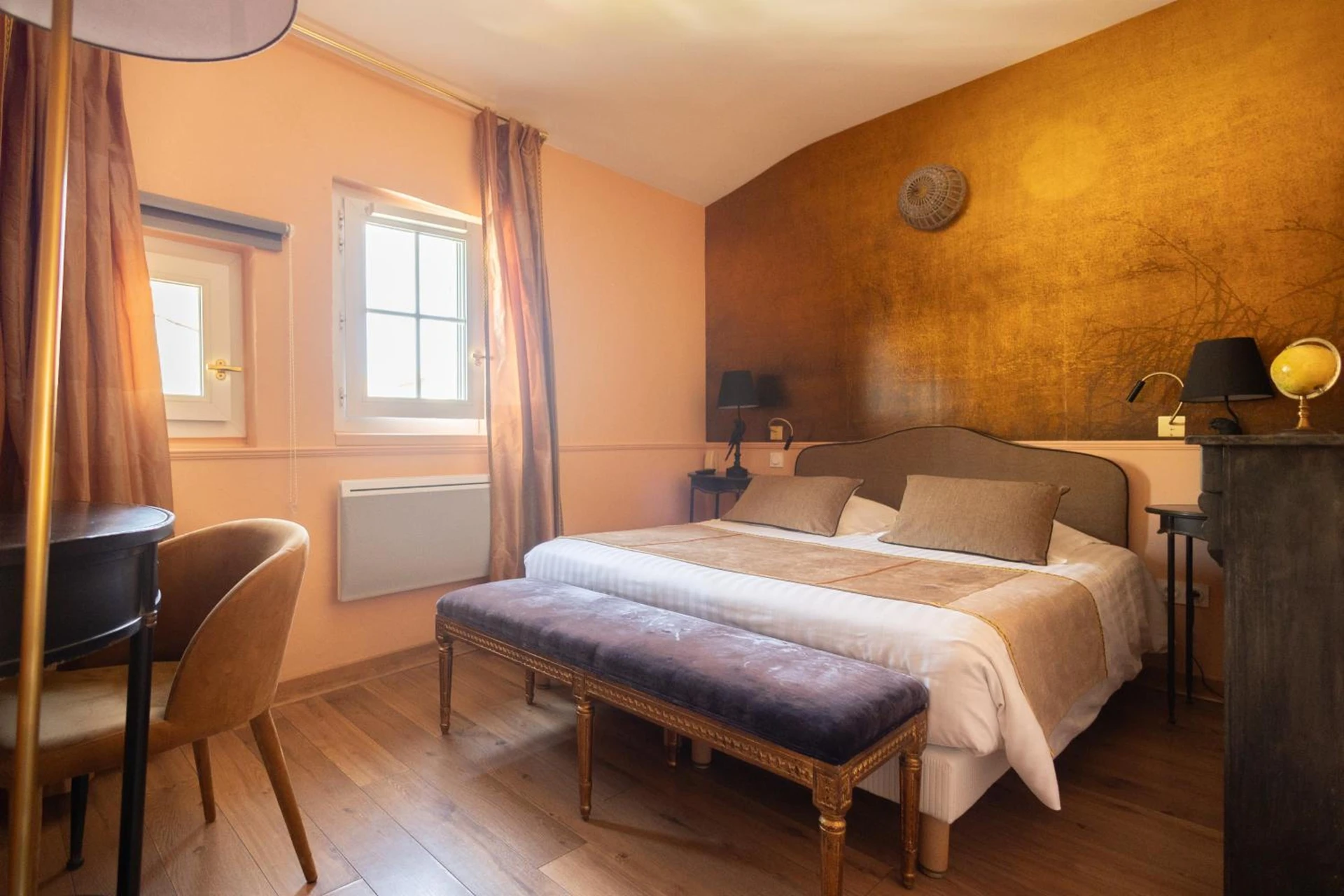 Chambre disponible pour un séminaire d'entreprise à Hotel du Palais - Montpellier