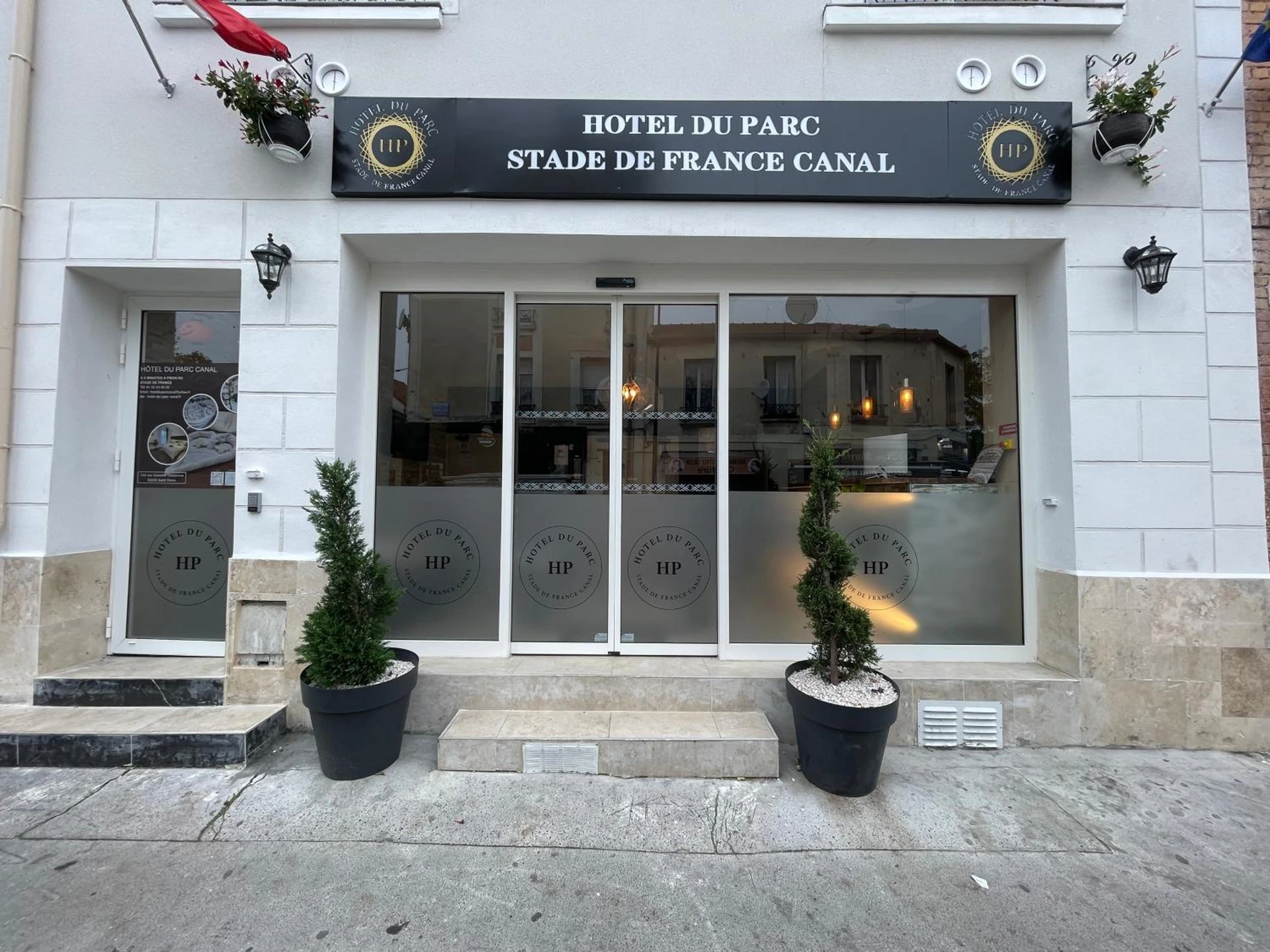 Organiser un séminaire d'entreprise : Hôtel du Parc Canal - Stade de France à saint-denis