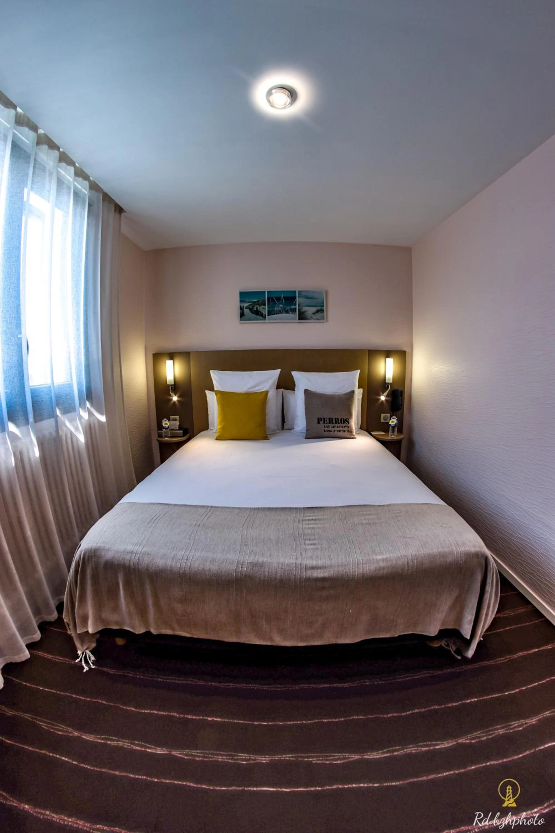 Chambre disponible pour un séminaire d'entreprise à Logis Hôtel du Parc - Perros-Guirec